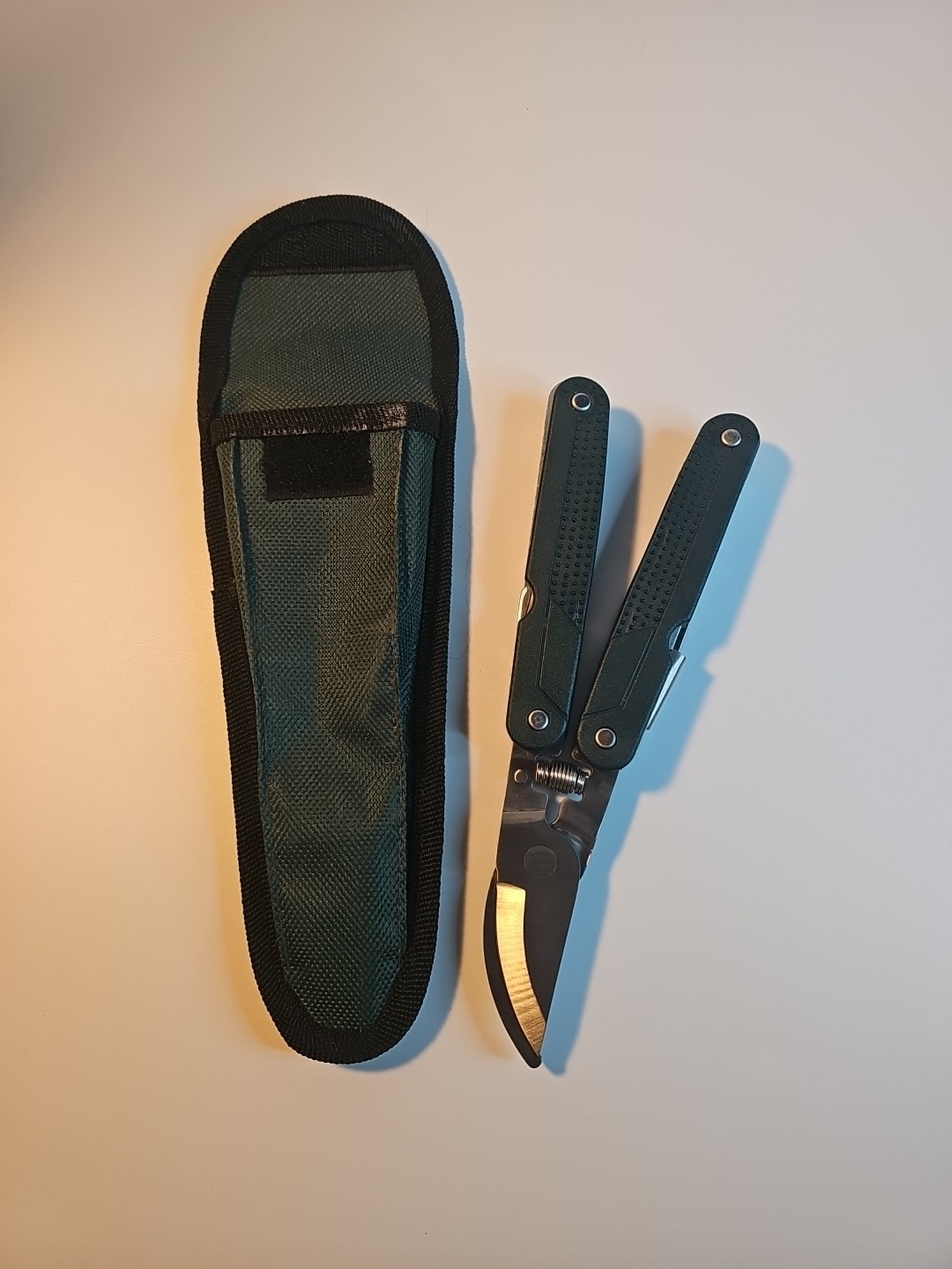 Gardener Pro 9 Function Multi Tool Pruning Shears