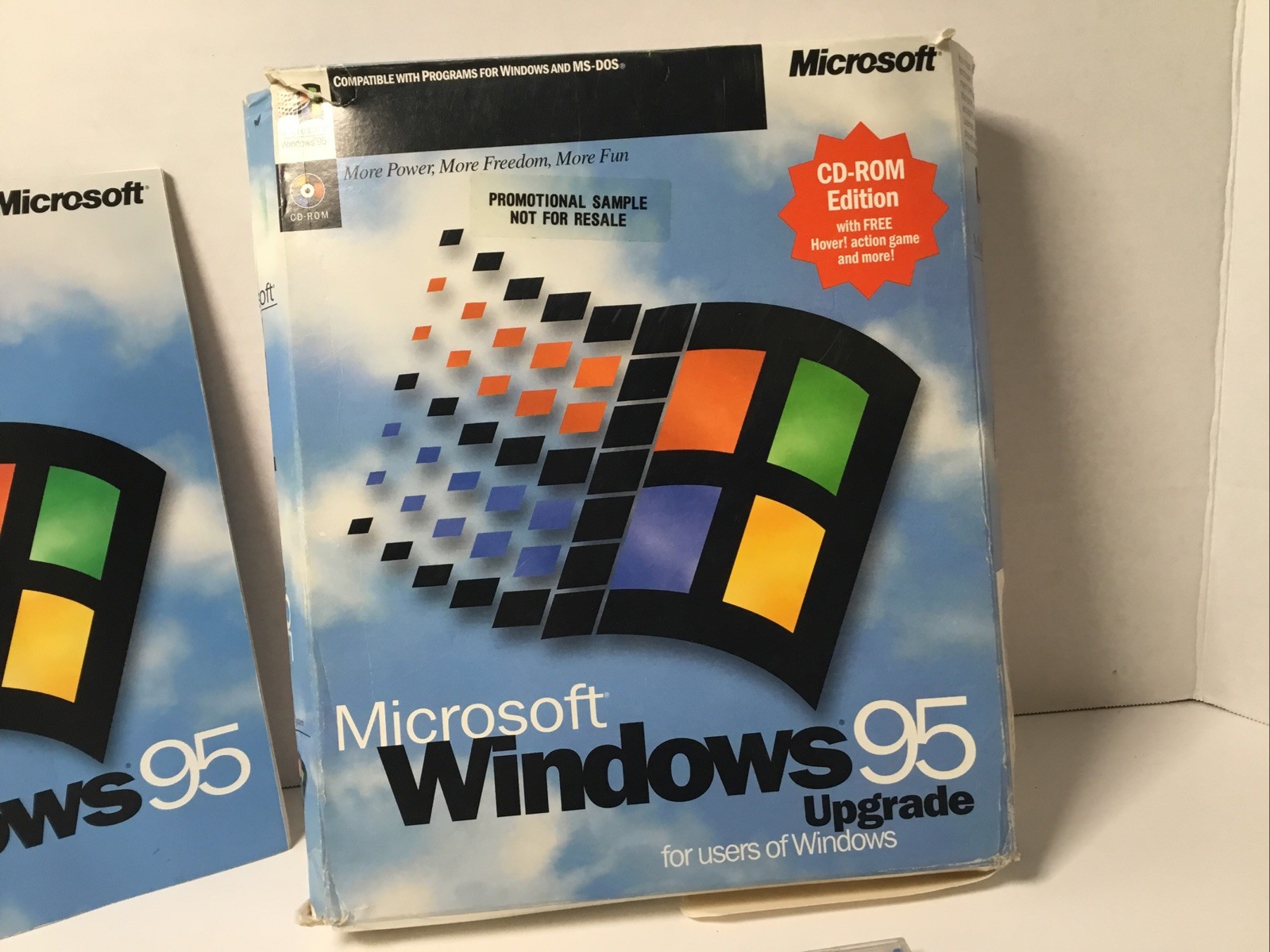 Microsoft Windows 95 Up Grade CD ROM And Key Promotional Sample.