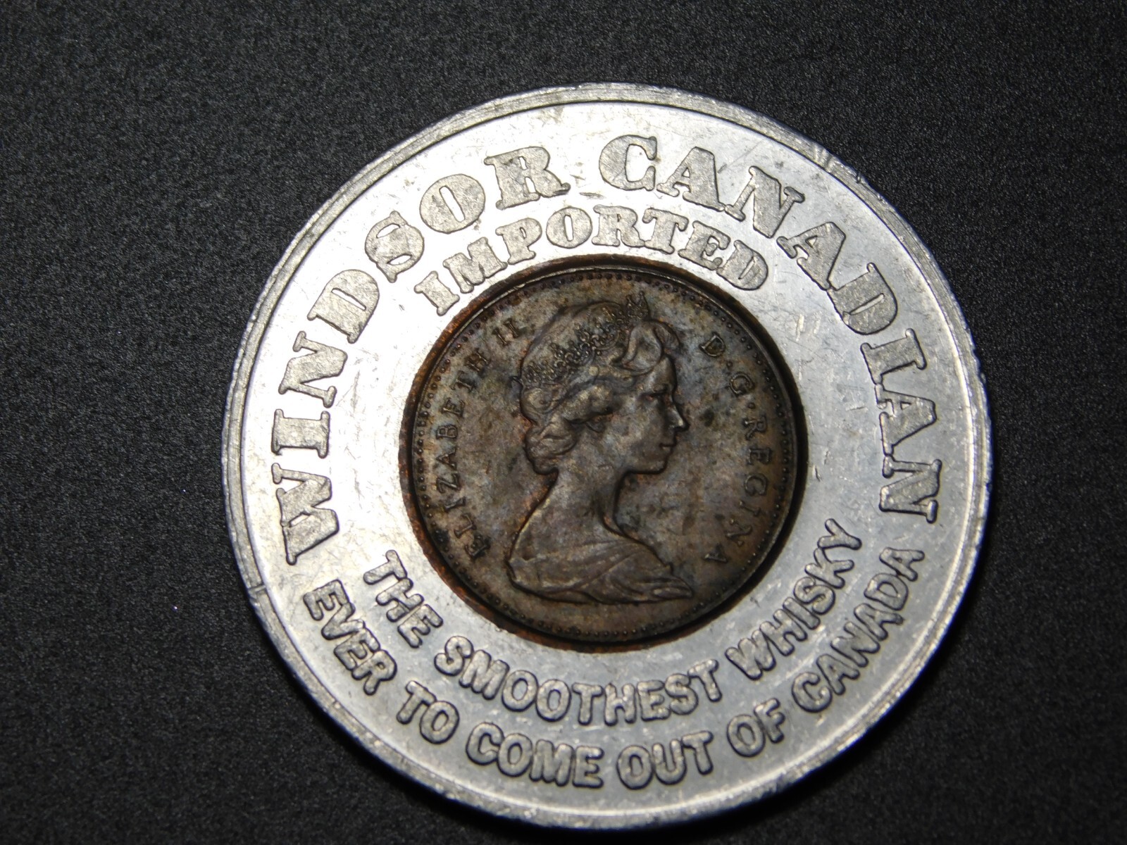 MEDAL TOKEN 1970 WINDSOR CANADIAN CENT WHISKY CANADA
