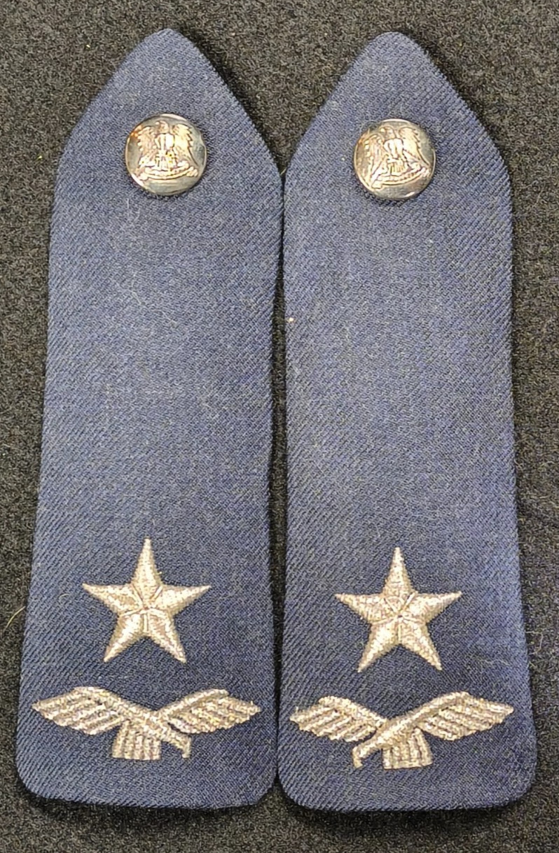 Original Iraq War Iraqi Air Force Officer Rank Shoulder Boards