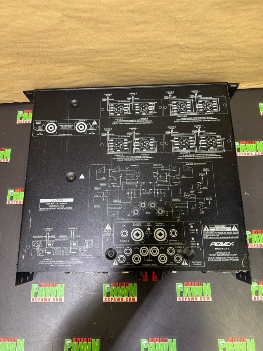 PEAVEY CS800S rack gear power amplifier (R7A016052)