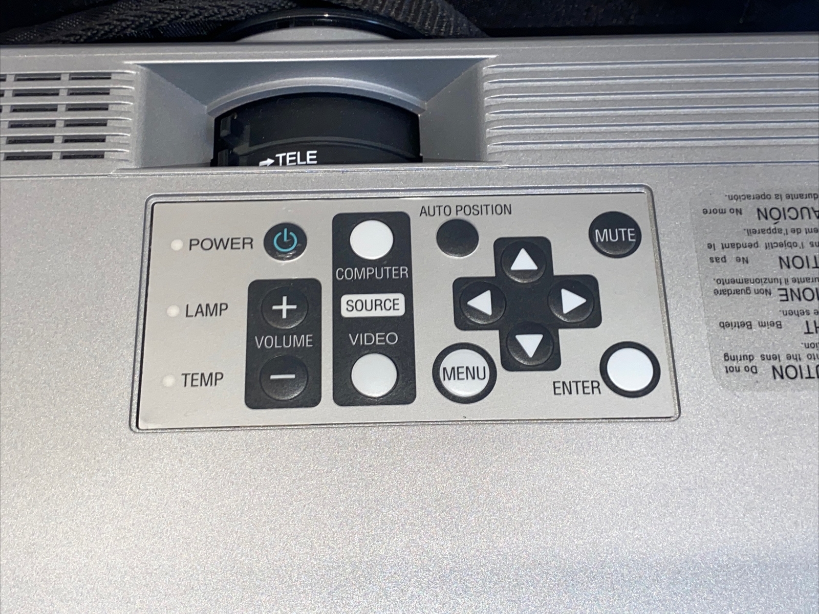 Mitsubishi LVP-X70UX LCD Projector