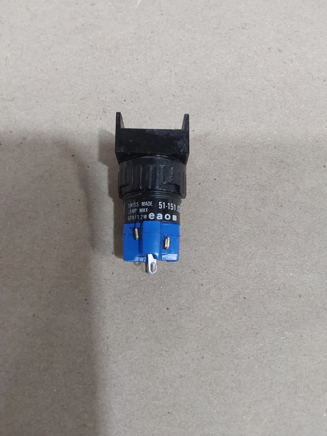 EAO 51-151.025 / 51151025 (USED)