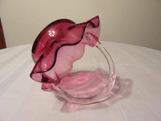 NICE CRANBERRY GLASS HAND BLOWN BASKET WITH CLEAR HANDLE