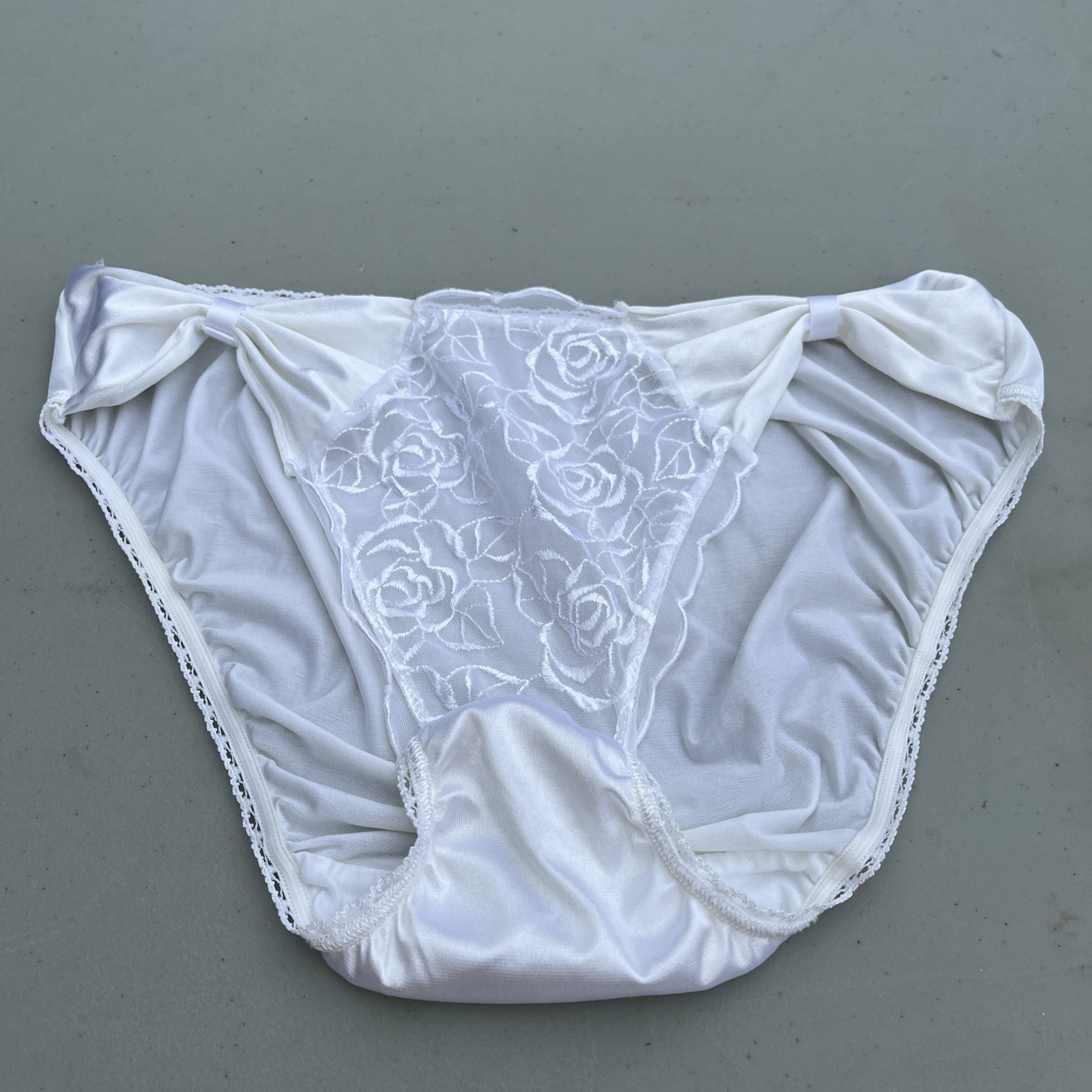 NWOT Vintage St Michaels Mark & Spencer Satin Lace White Panties Hi-Cut Sz 12-14