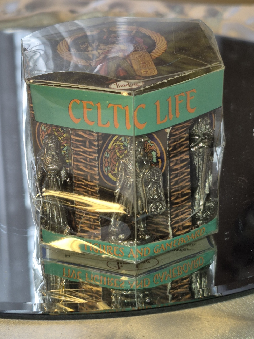 Celtic Life Miniature Figures and Gameboard Sealed NOS Metal Figurine Set