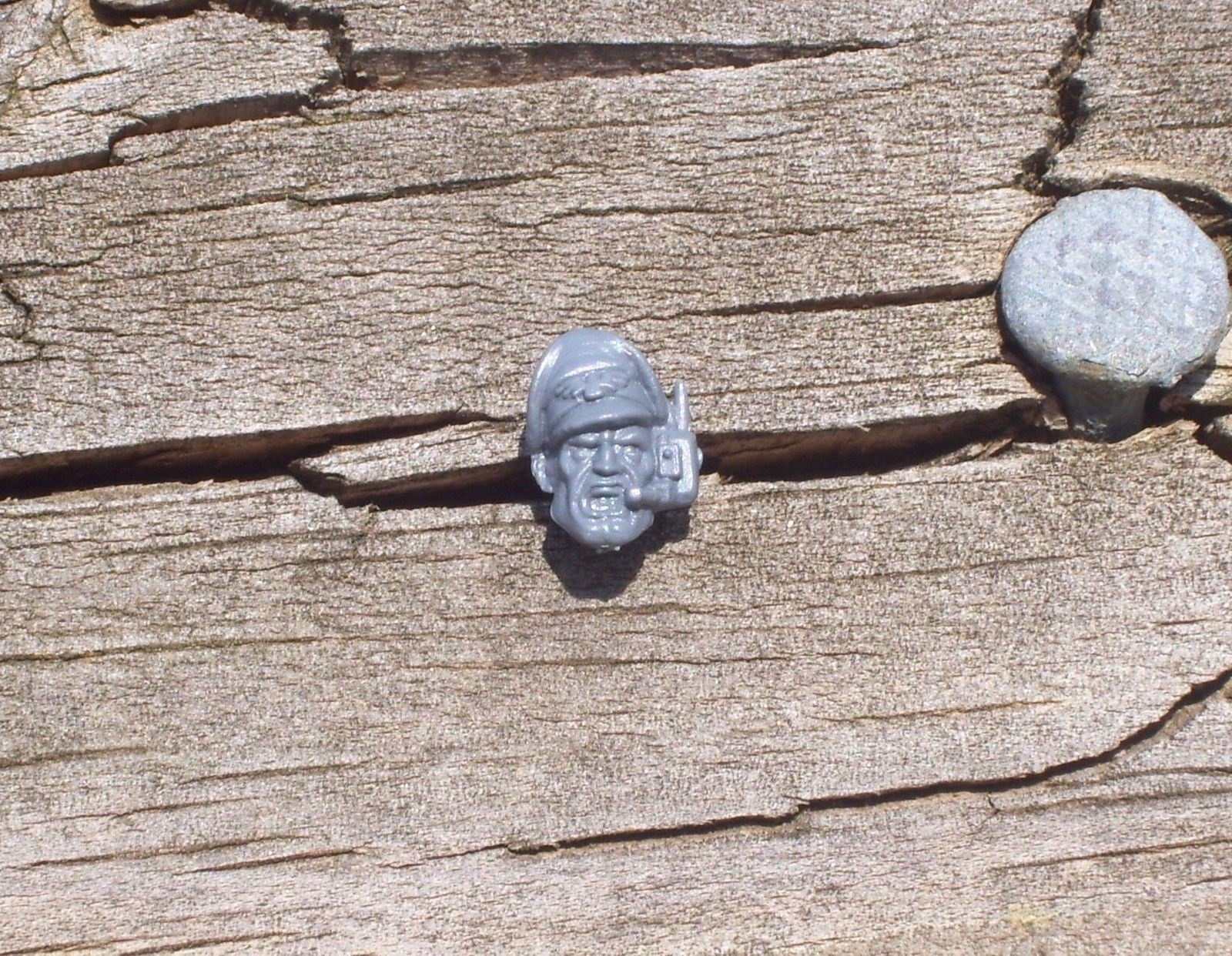 40K Astra Militarum Tank Upgrade Commander Head Peaked Cap Bits