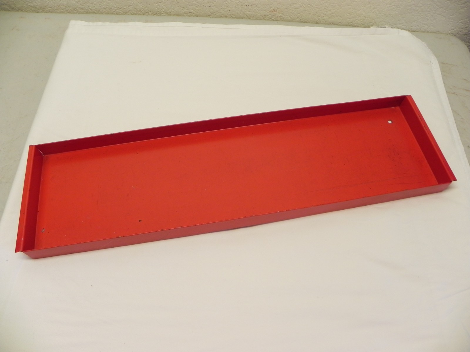 Snap-on Roll Cab Sliding Parts Tray 21.5'' Deep x 6'' Wide x 1'' High Red