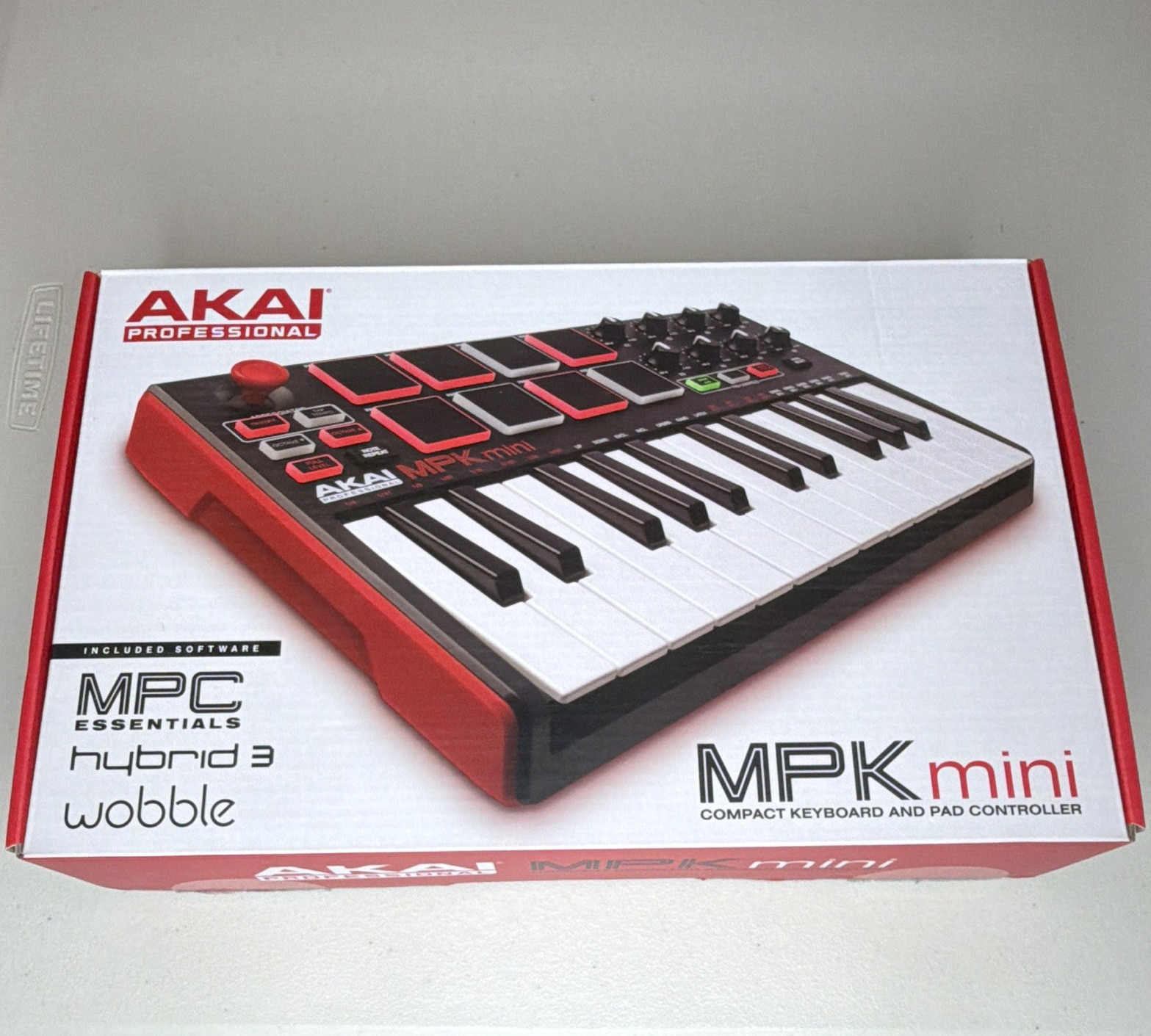 Akai Professional MPK mini 25-Key Synth Keyboard Controller w/ Pad Triggers USB