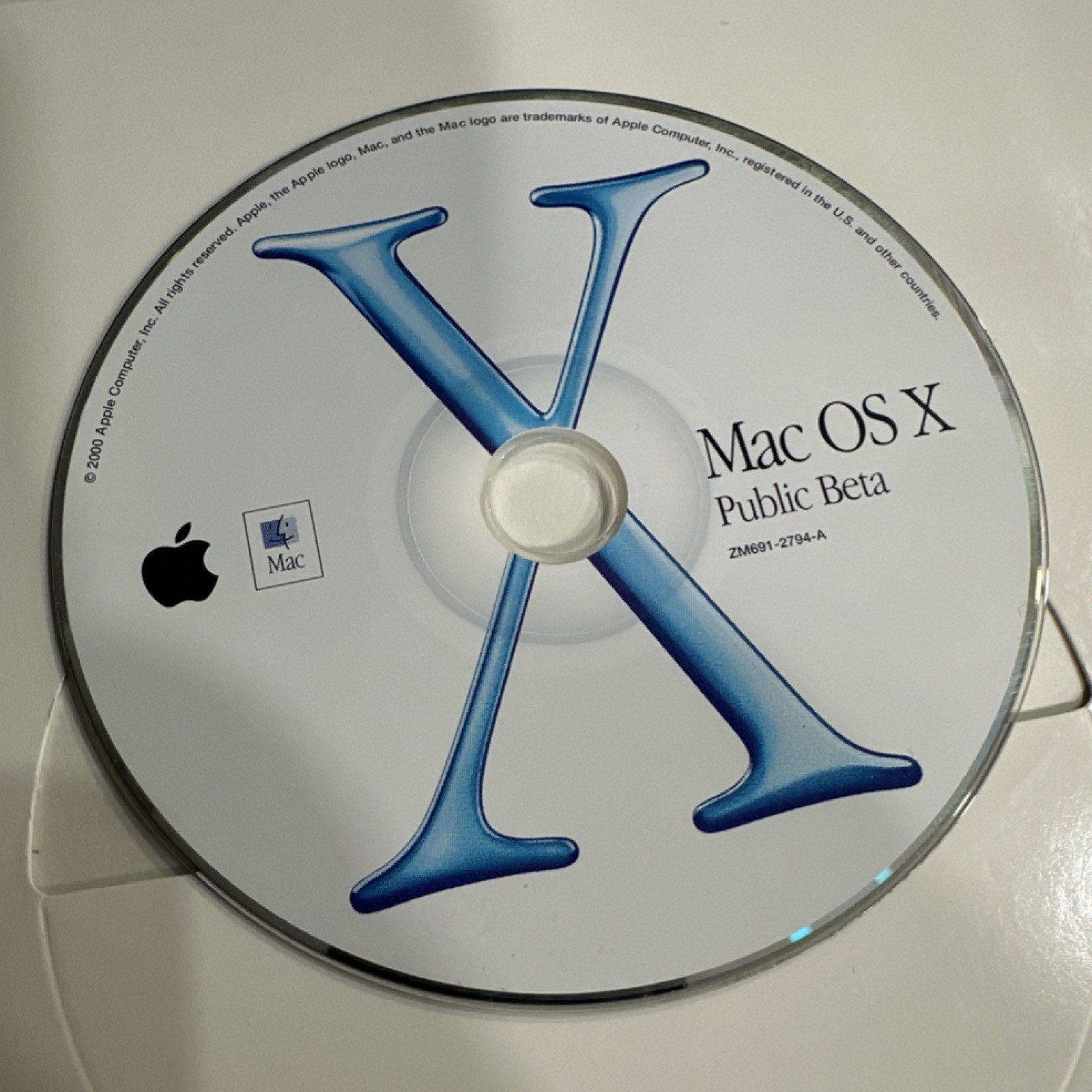 Apple Mac OS X Public Beta Retail Operating System CD with Manual and more