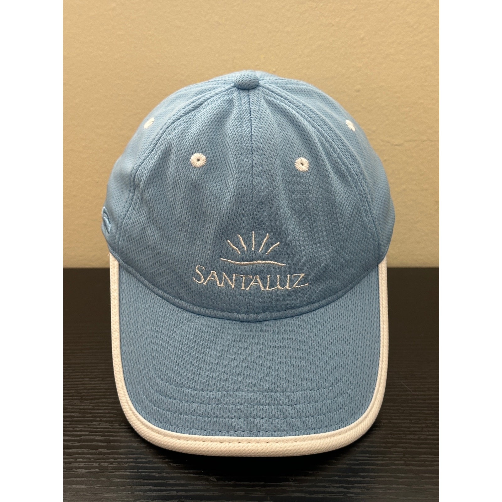 The Santaluz Club Golf Hat Unisex Adult Adjustable Pukka Hat Blue/White