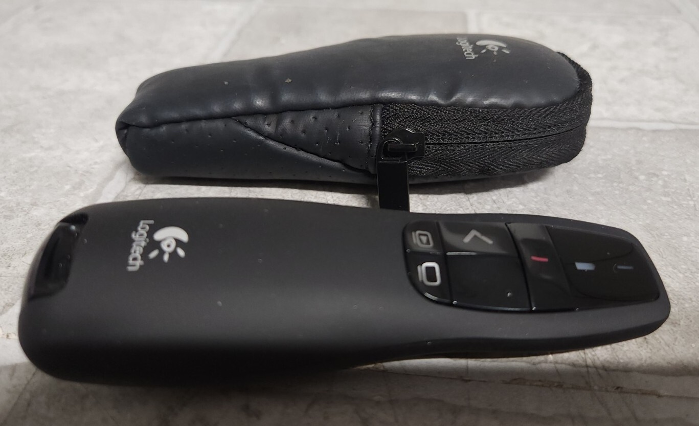 Logitech R400 Presenter Remote w/Laser Pointer NO BATTERIES