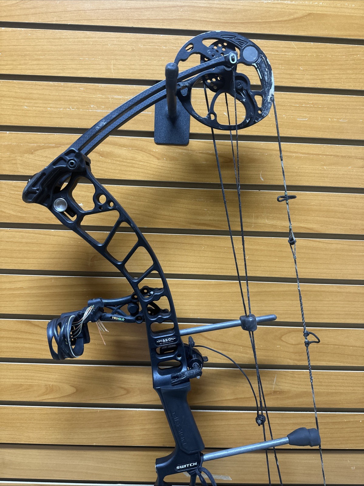Mission Switch Compound Bow - RH