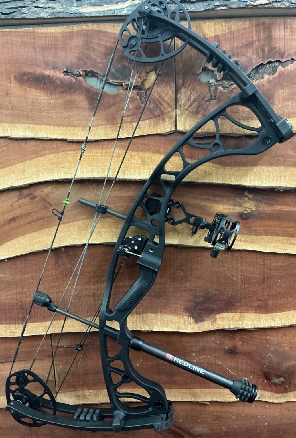 Hoyt Torrex LH 26-30" D/L #70 D/W Black Ready to Shoot Good Condition