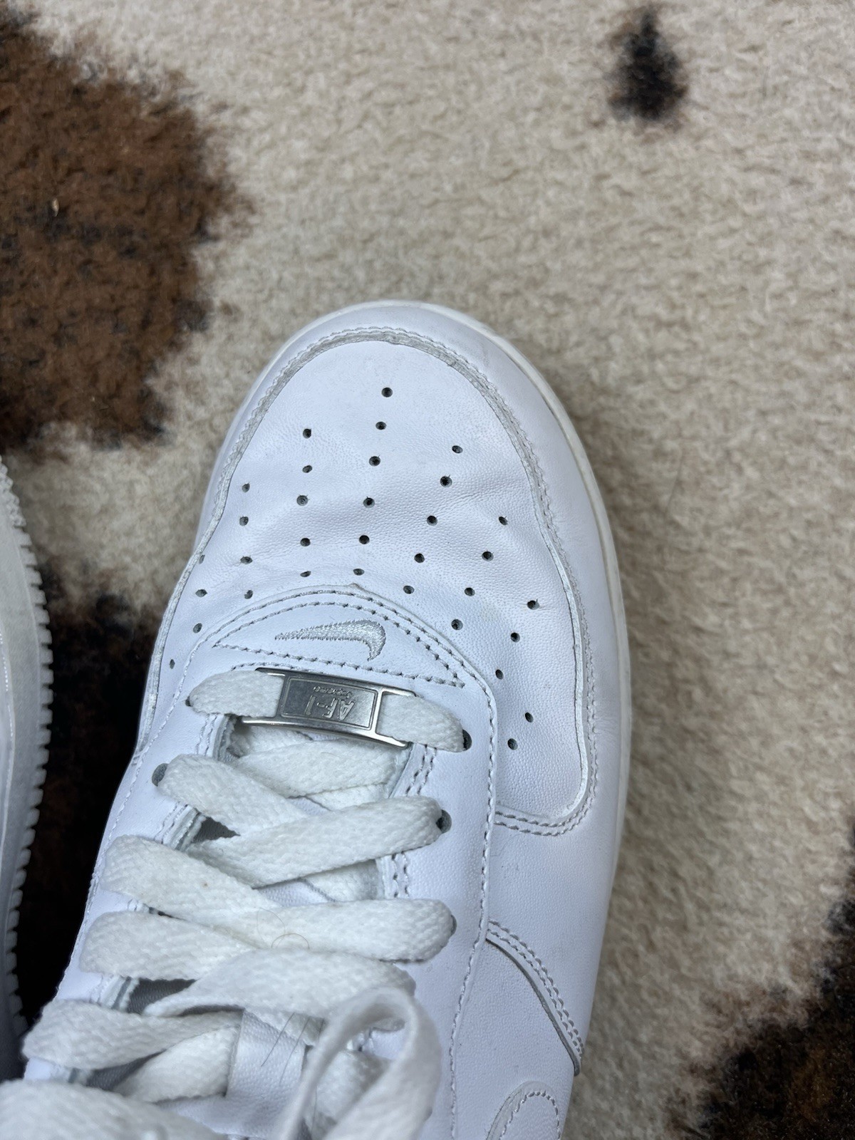 Nike Air Force 1 Low SP Supreme White Men's Low Top Sneakers No Extra Lace
