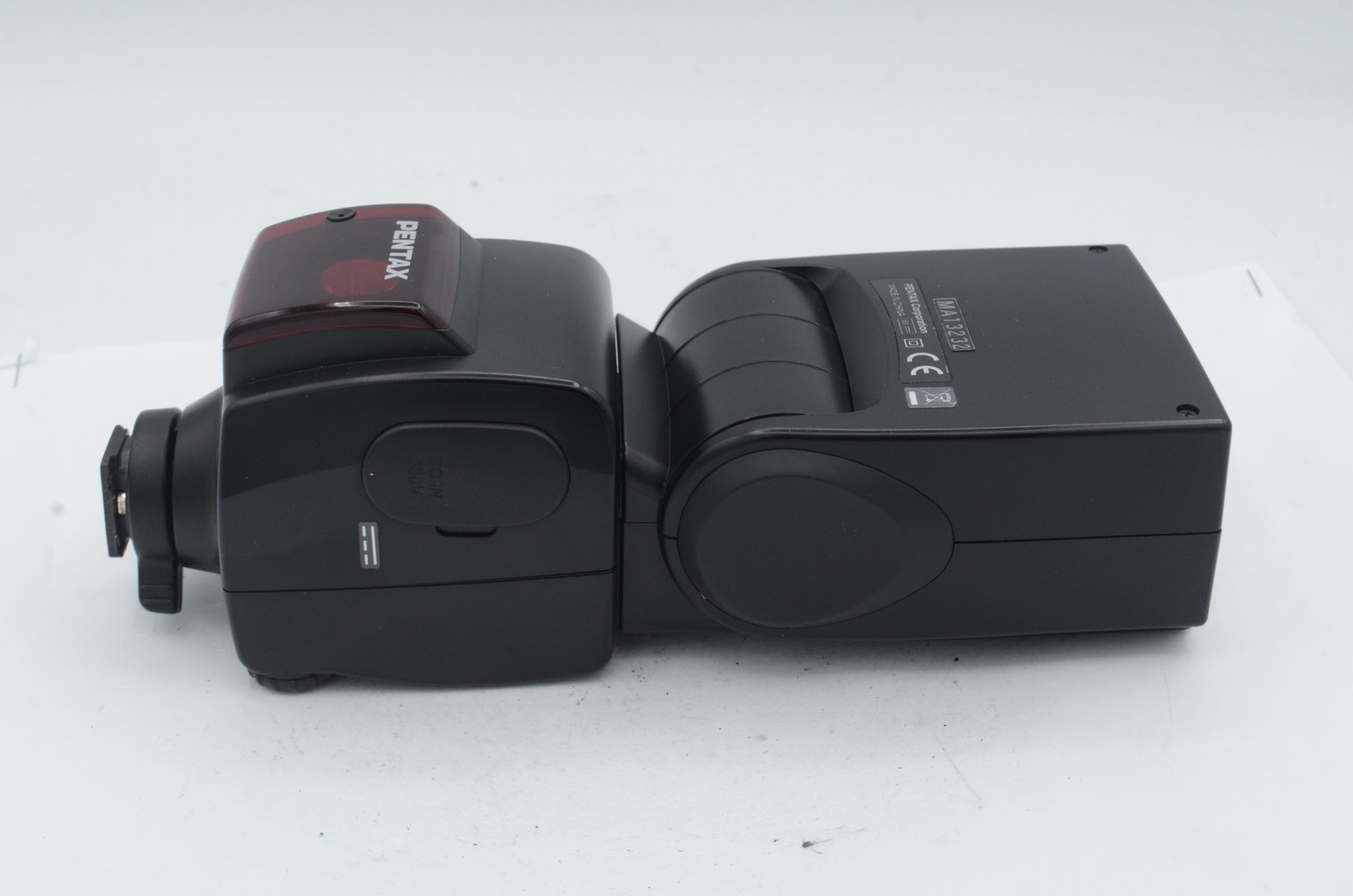Pentax AF-540FGZ Flash for MZ, PZ, SF, ZX [GN177] {Bounce, Swivel, Zoom}