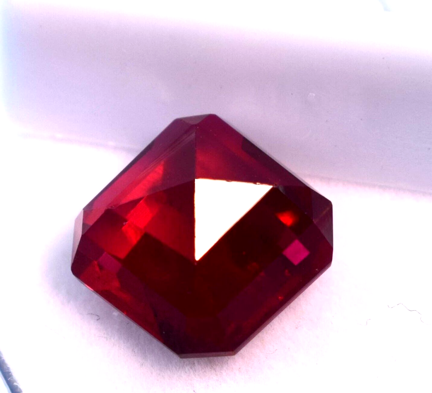 Excellent Radiant Cut Red Ruby AAA+ Quality Loose Gemstone 8.50 CT Burmese Ruby
