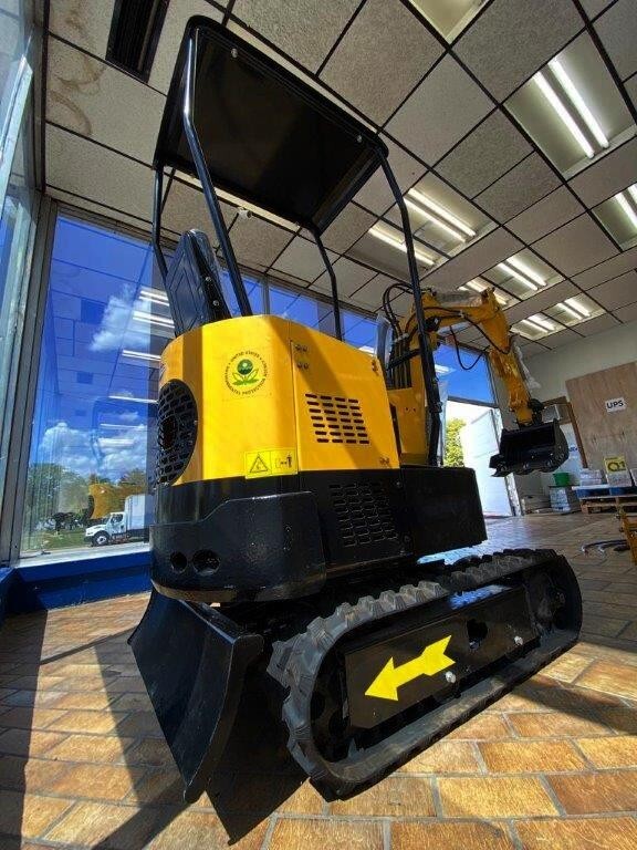 New Mini Excavator, EPA Certified USA Gas Briggs & Stratton Engine