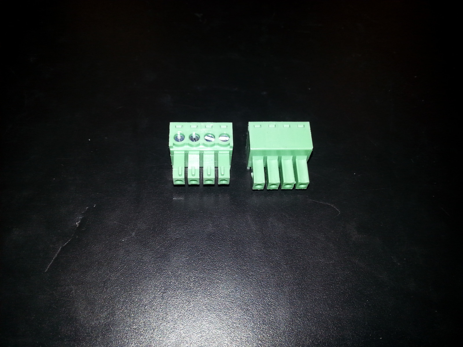 4-Pin Processor / High Level Input / Power DC / Remote Plug Memphis VIV68DSP