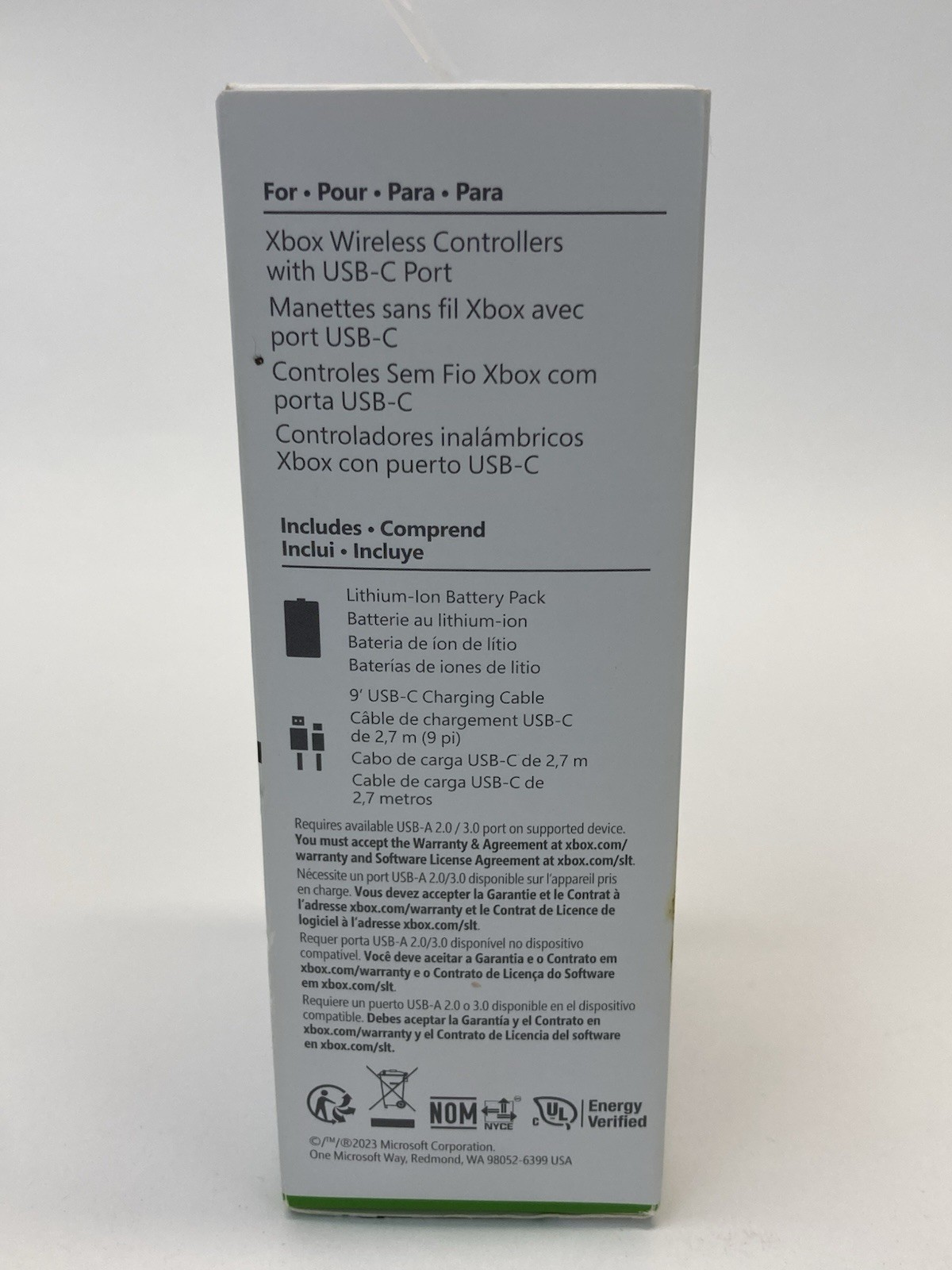 Xbox Play and Charge Kit Rechargeable Battery + USB-C Cable