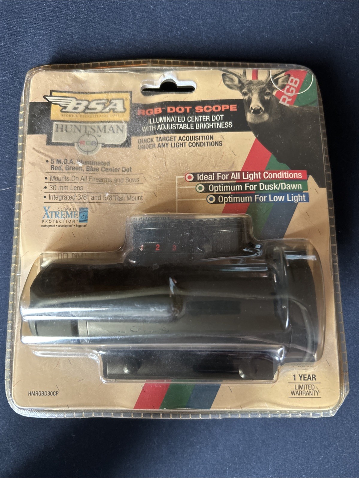 BSA Huntsman RGB Dot Scope 30mm illuminated Integrated Mount HMRGBD30CP Sealed