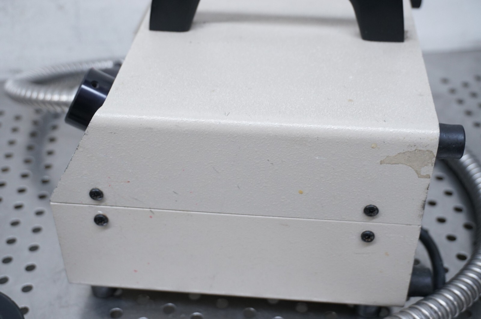 Mcbain Instruments FOI-1 Fiber Optic Halogen Illuminator Used light source
