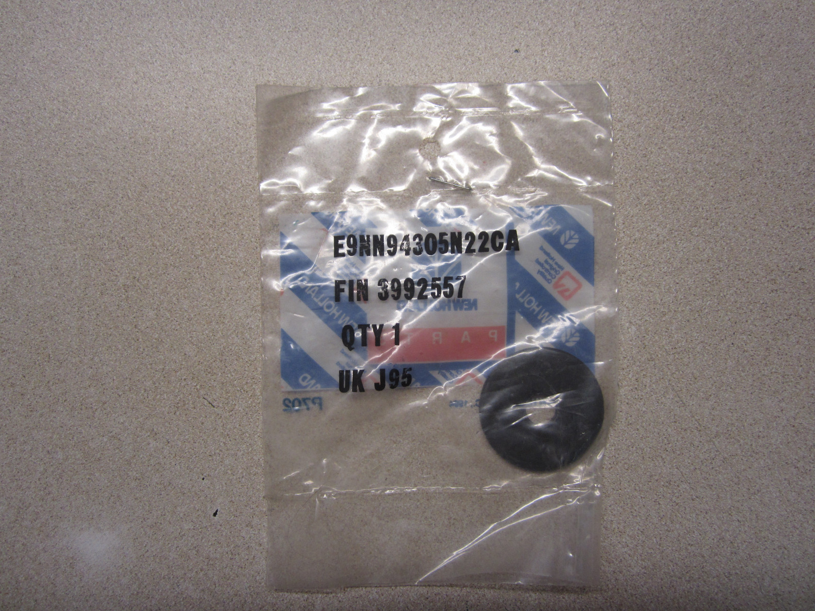 CNH-New Holland E9NN94305N22CA Washer 83992557
