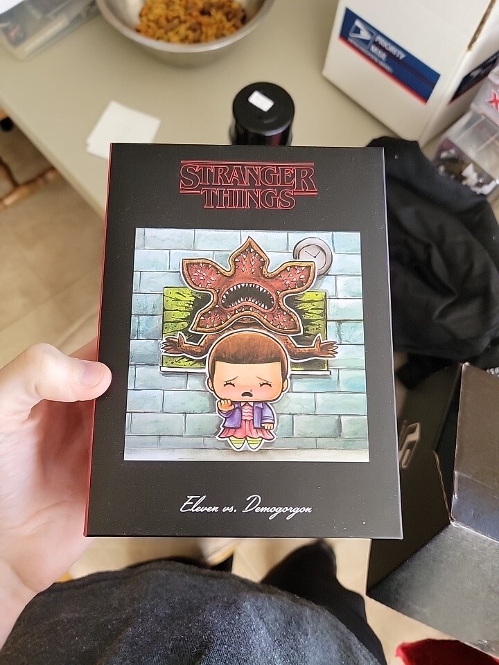 Loot Crate MYTHICAL Crate 2017- L Tee Shirt complete