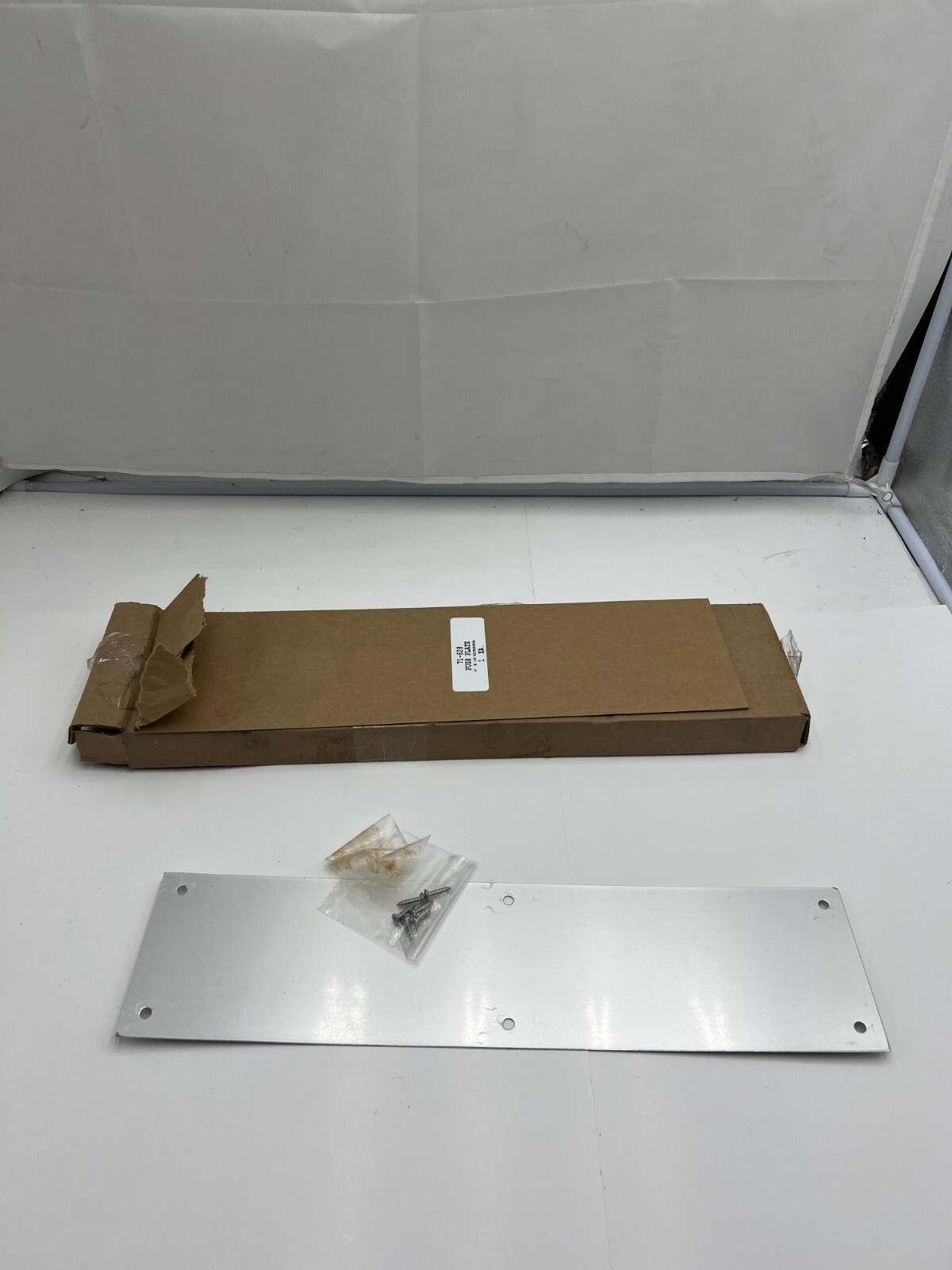 Pack of 10 - 71-628 Push Plate 4'' x 16'' Aluminum