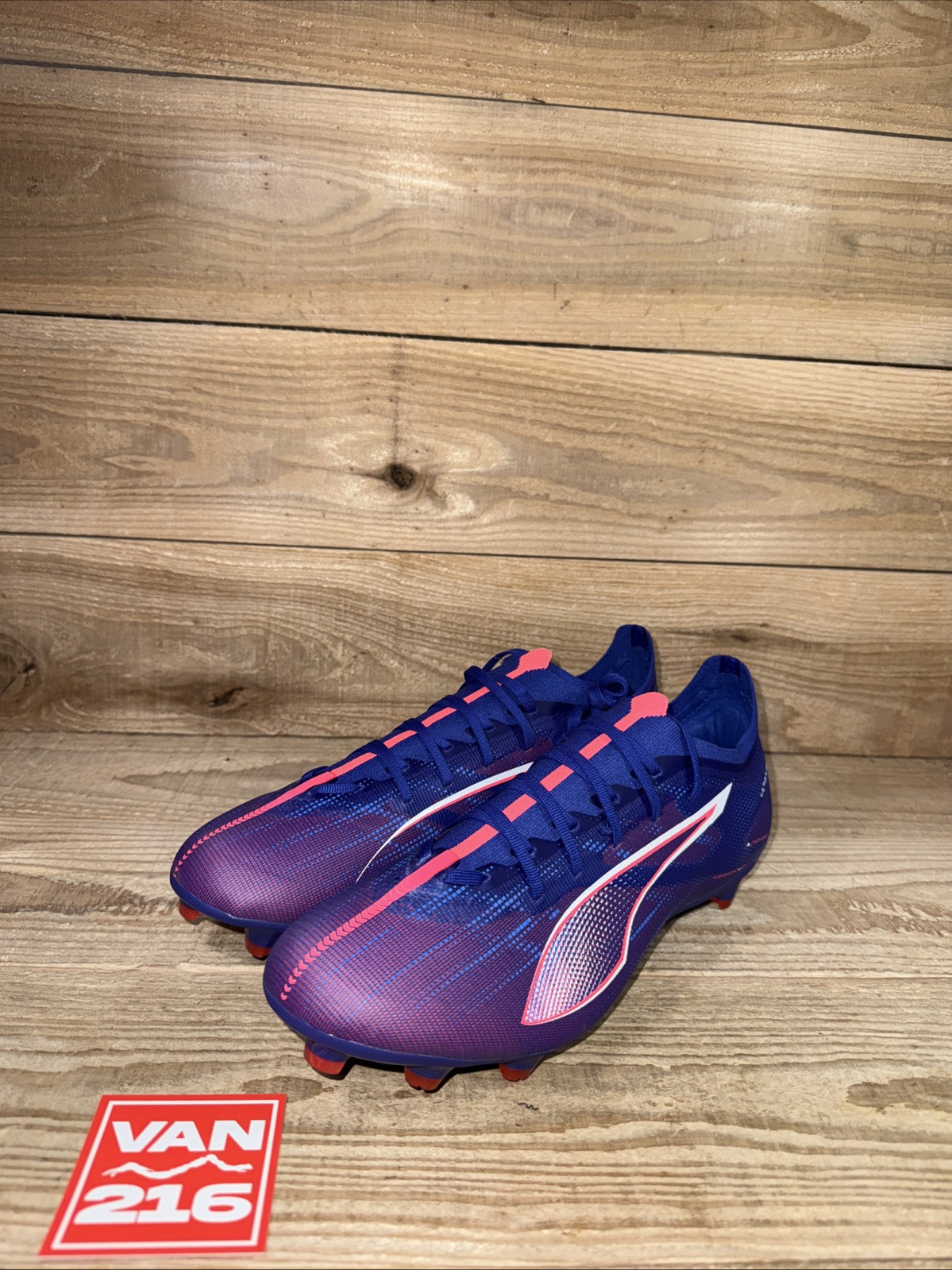 New SZ  11  Men’s Puma Ultra 5 Match FG/AG Soccer Cleats Purple 107687-01