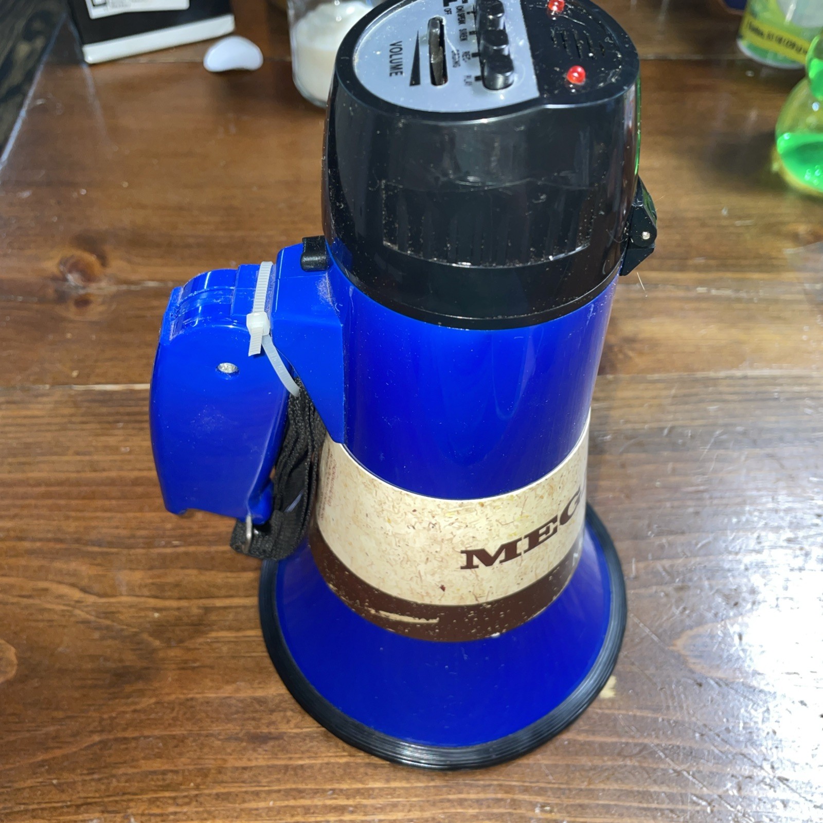 My Mealivos Megaphone