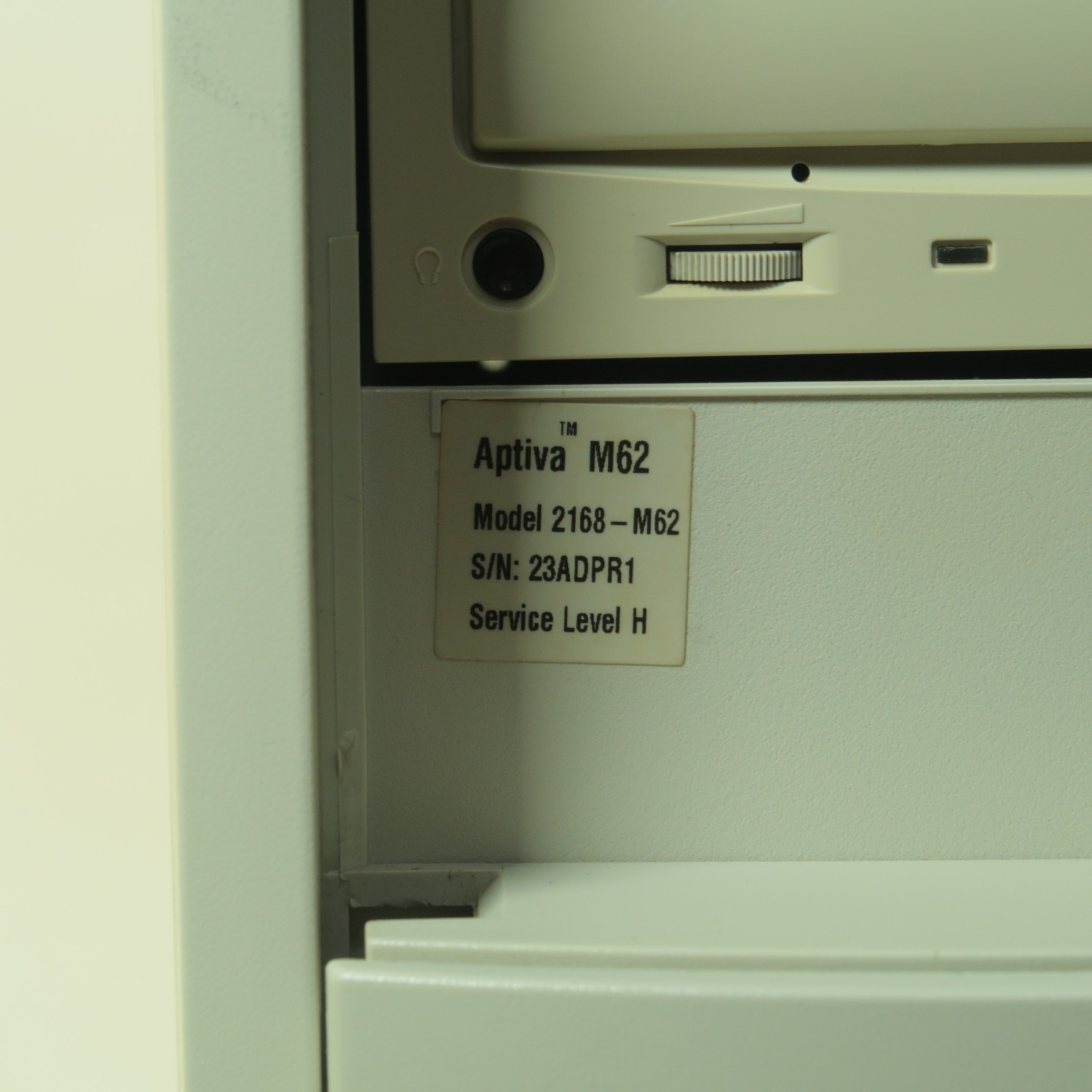 Vintage IBM Aptiva 2168-M62 Computer Tower Case Beige
