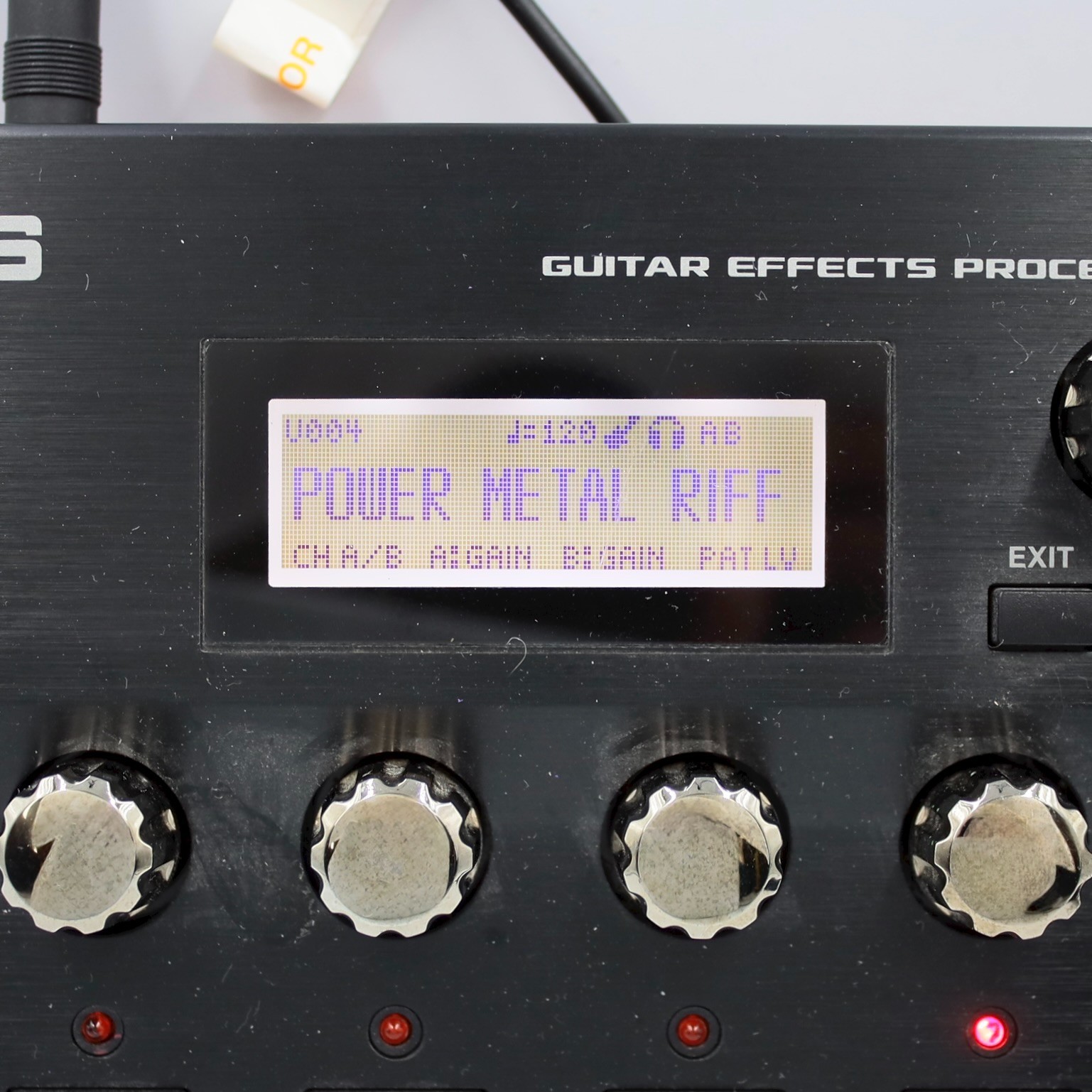 BOSS GT-001 Guitar Effects Processor With Power Supply Multi Effect Z7G7889