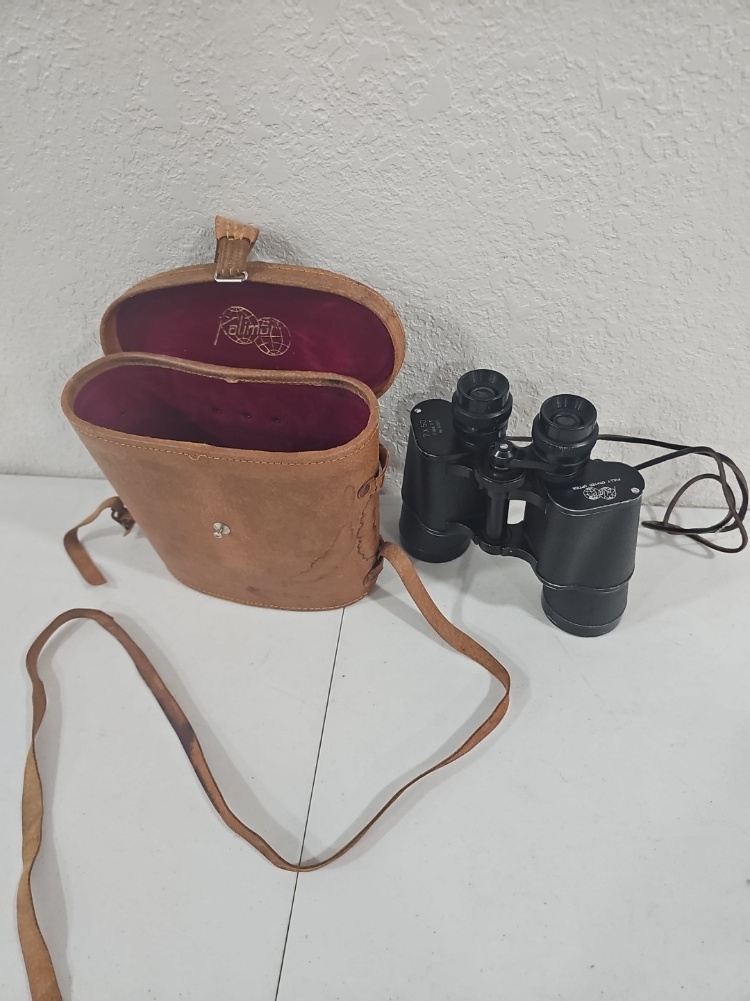 Kalimar 7x50 x 7.1 Degrees Field of View, Coated Lenses, Leather Case
