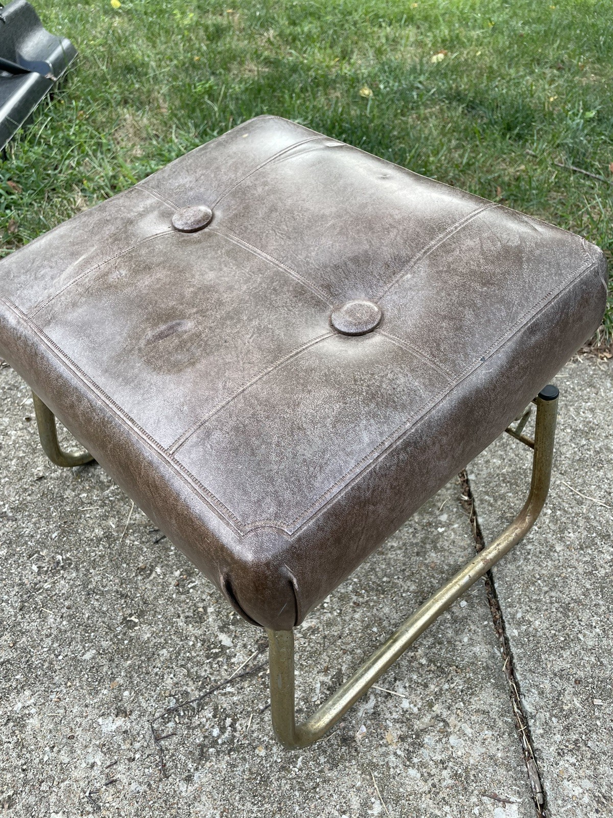 Vintage Brown Pearl Wick Leg Lounger Ottoman Adjustable MCM
