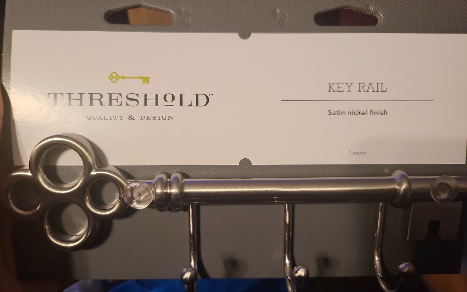 threshold key rail