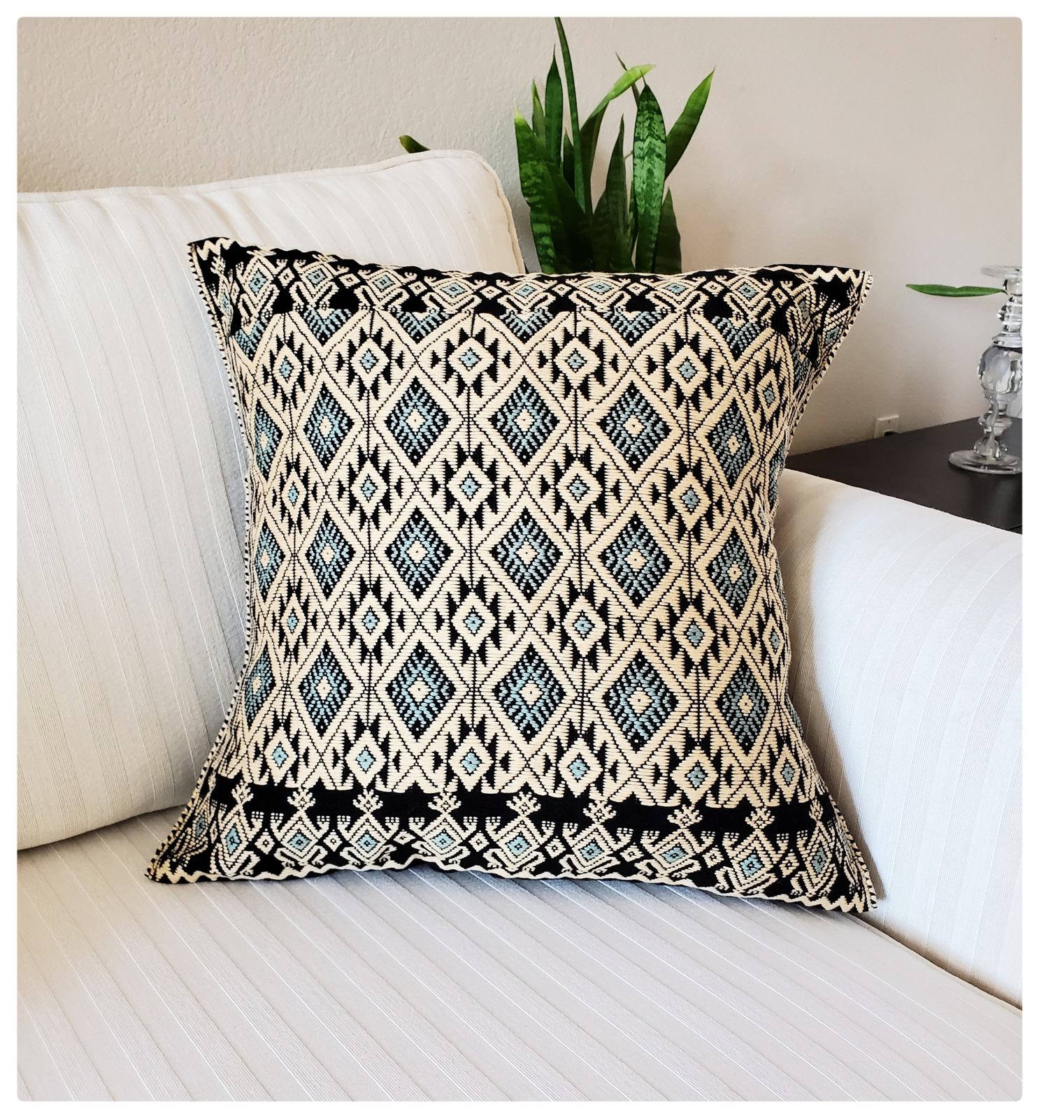 Pillow cover brocade San Andres 16"×16" black and beige handwove cotton
