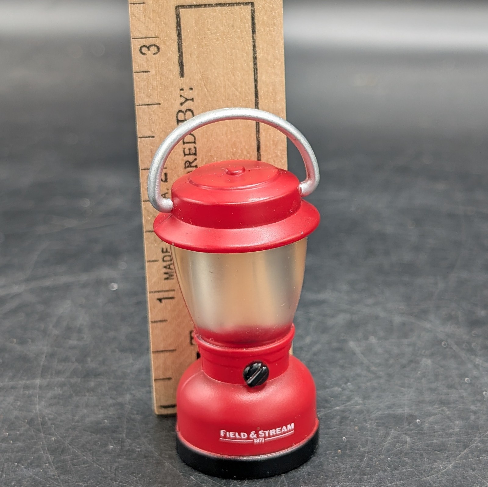 Field & Stream Mini Lantern Toy