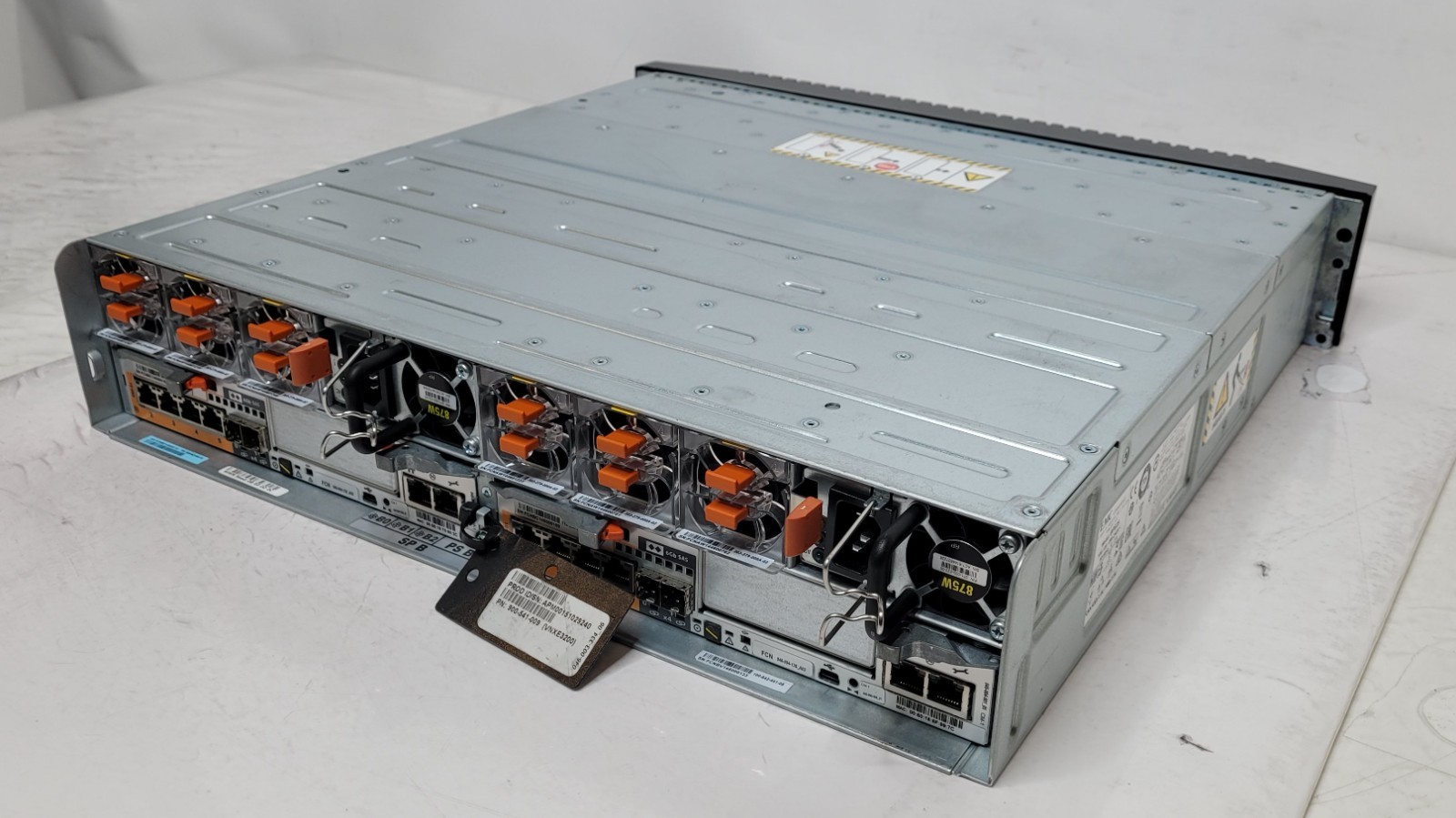 EMC Model BPE25 - 2.5in 25 Drive Bay Mini SAS RJ45 Storage Array No HDDs
