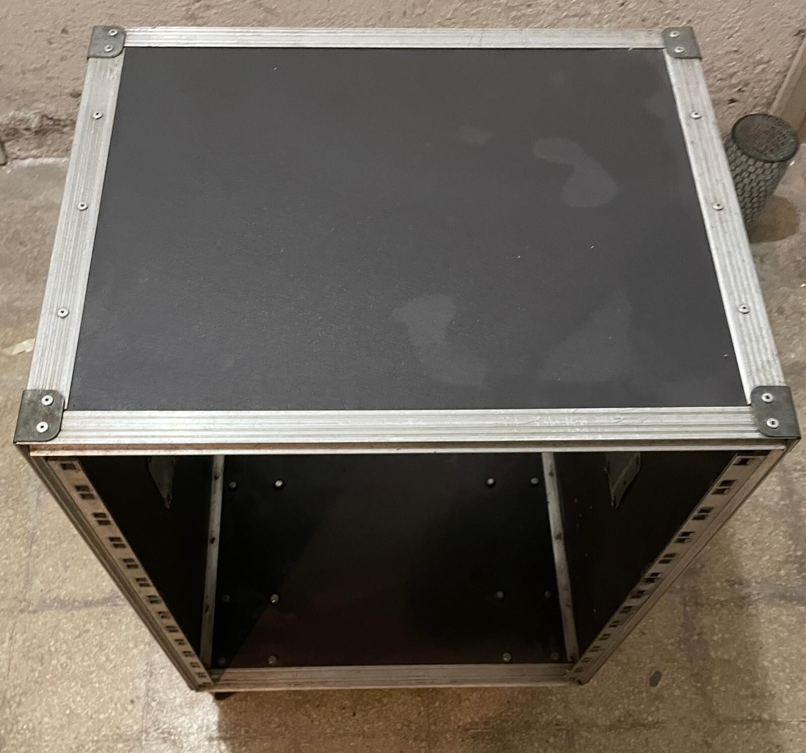 MOBILE PORTARACK WITH WHEELS