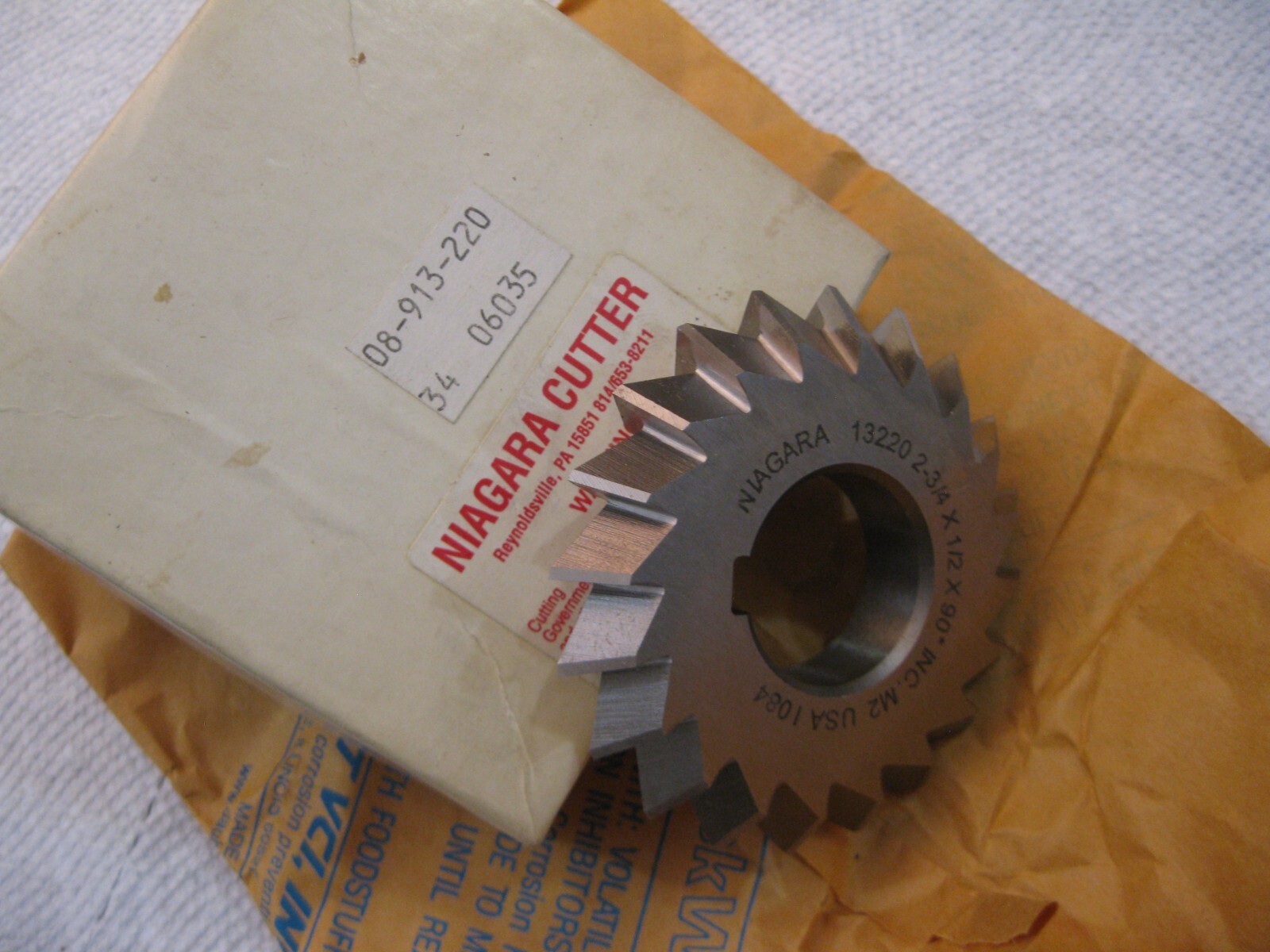 Niagra Cutter 2-1/2x1/2x1x90 Deg. Double Angle Cutter M2