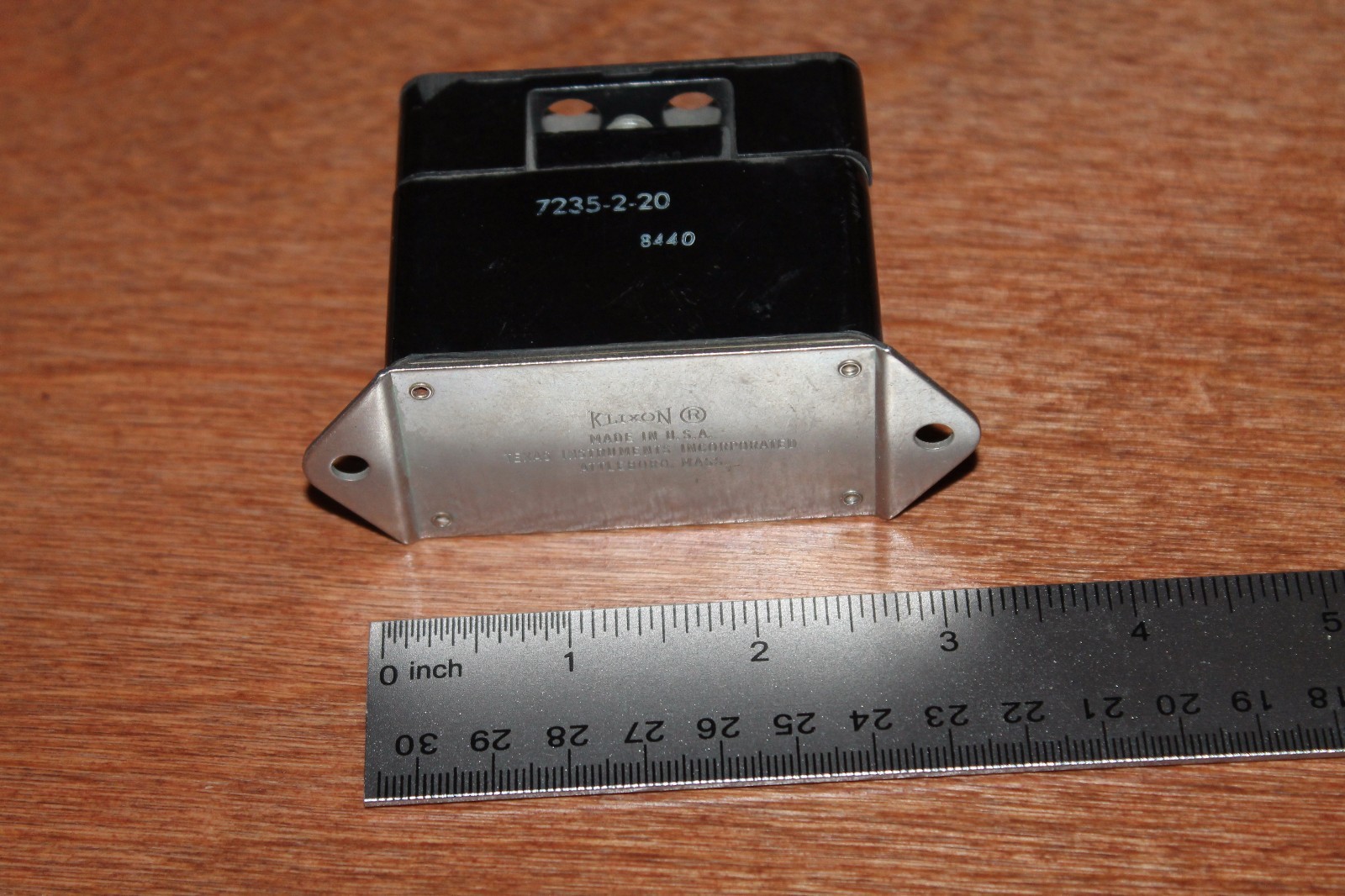 Klixon Overload Sensing Breaker 7235-2-20