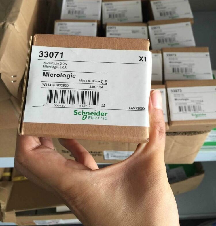 1PC Schneider 33071 Micrologic 2.0 A New In Box