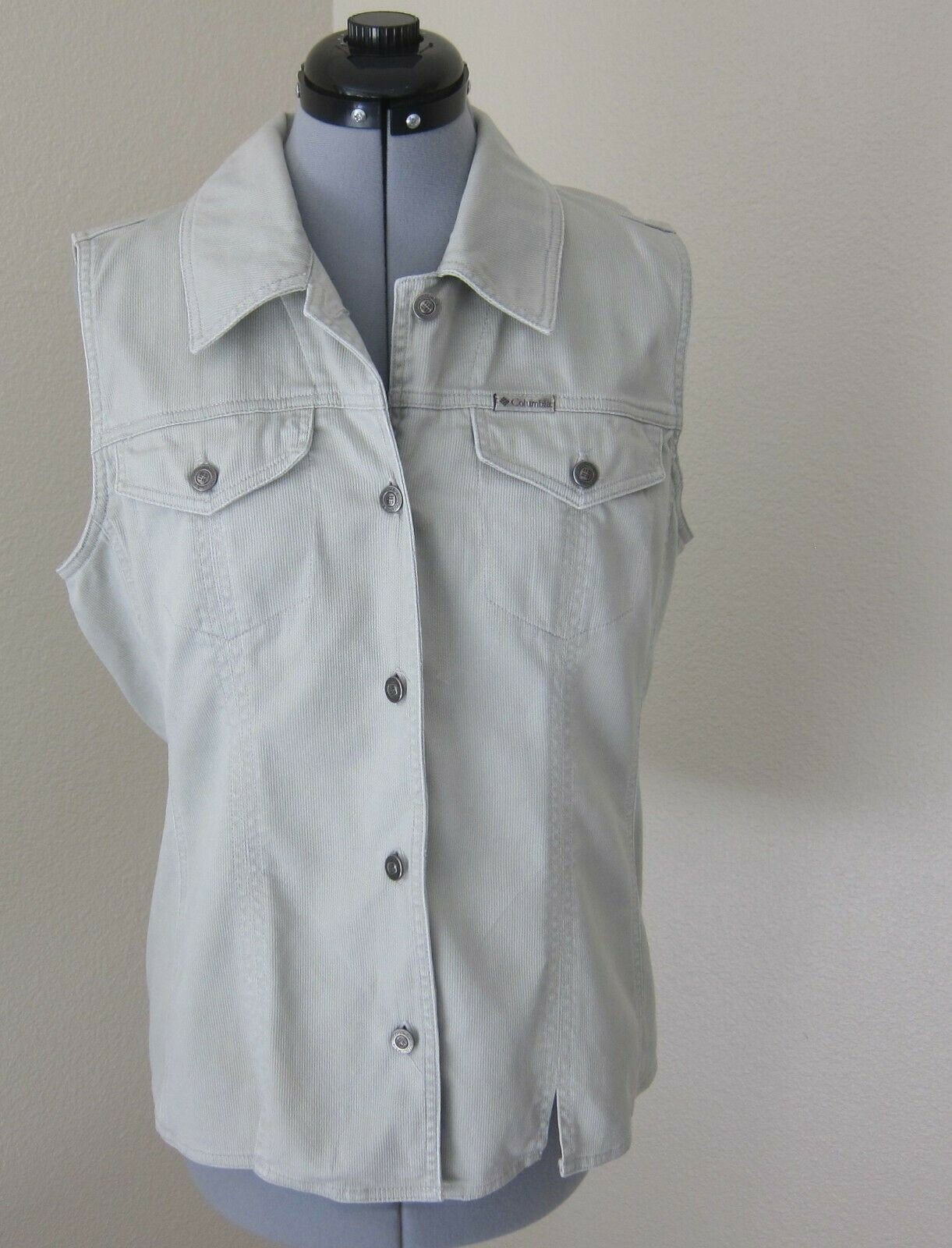 VINTAGE COLUMBIA SPORTSWEAR OUTDOOR STONE/BEIGE COTTON CORDUROY VEST - MEDIUM