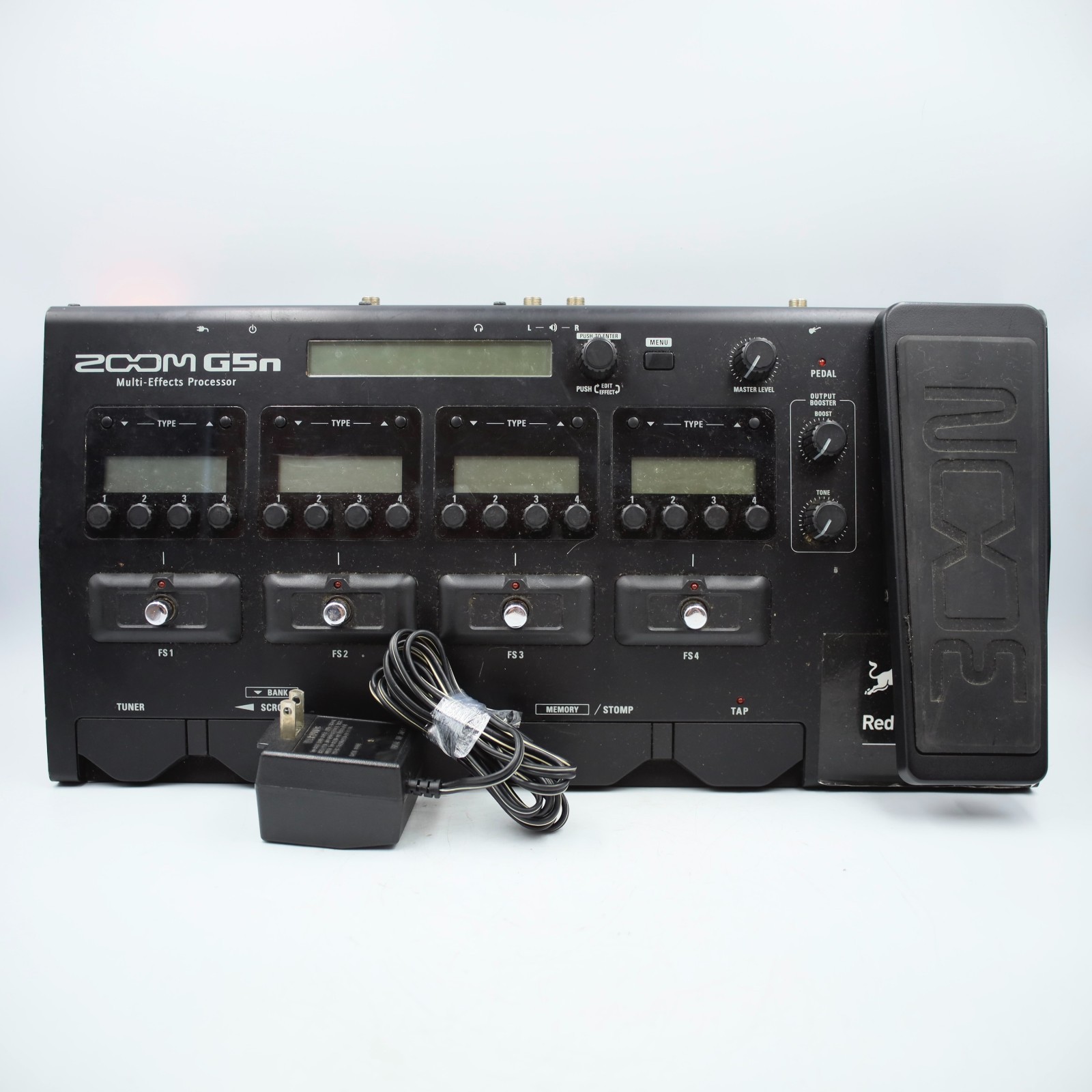 ZOOM G5n Multi Effects Processor With Power Supply Guitar Effect Pedal B76000383