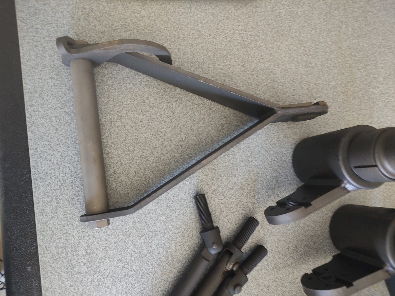A Frame Universal Pintel Adapter black refurbished Missing Teeth