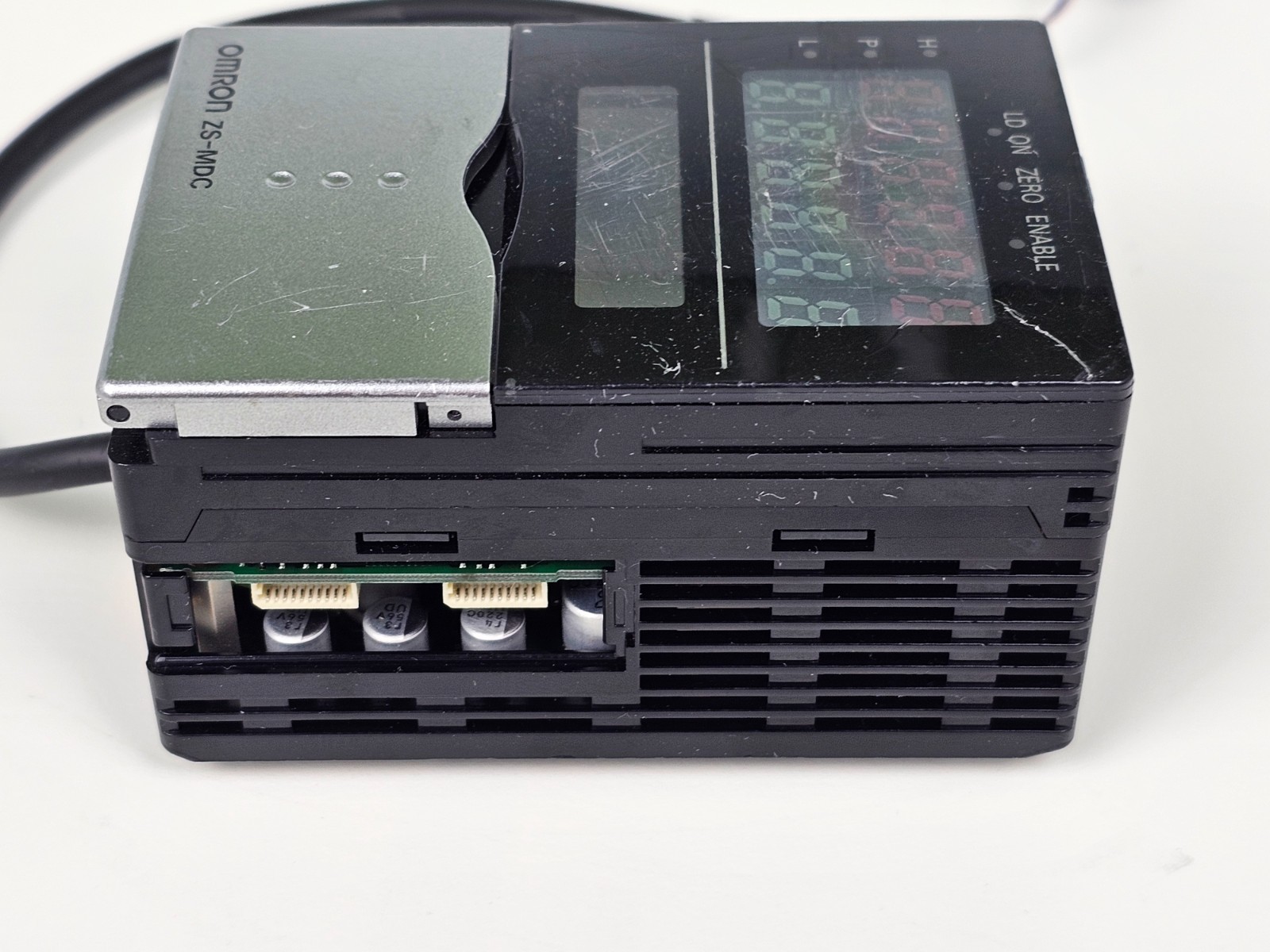 OMRON smart sensor controller ZS-MDC11