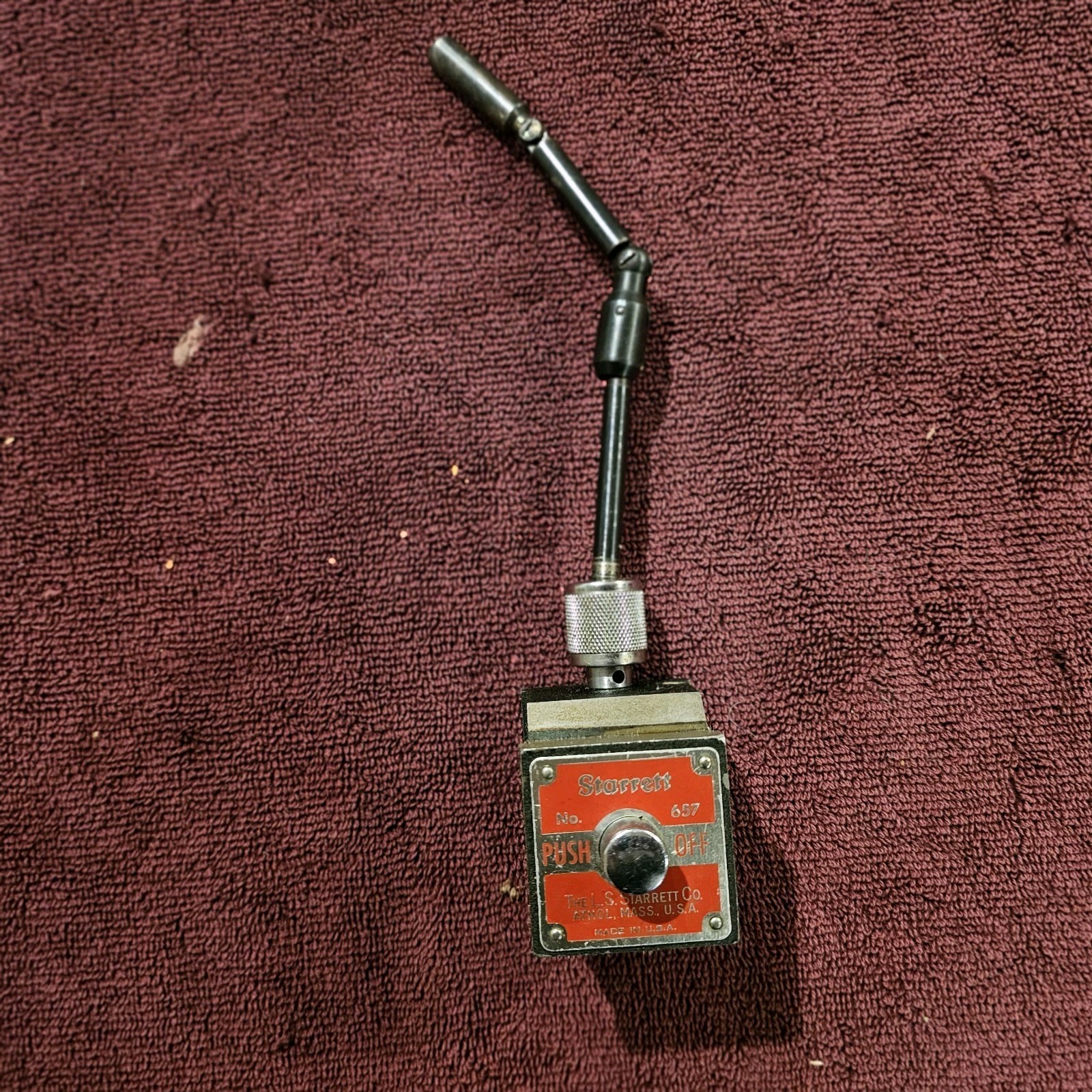 Starrett 657 magnetic base indicator holder