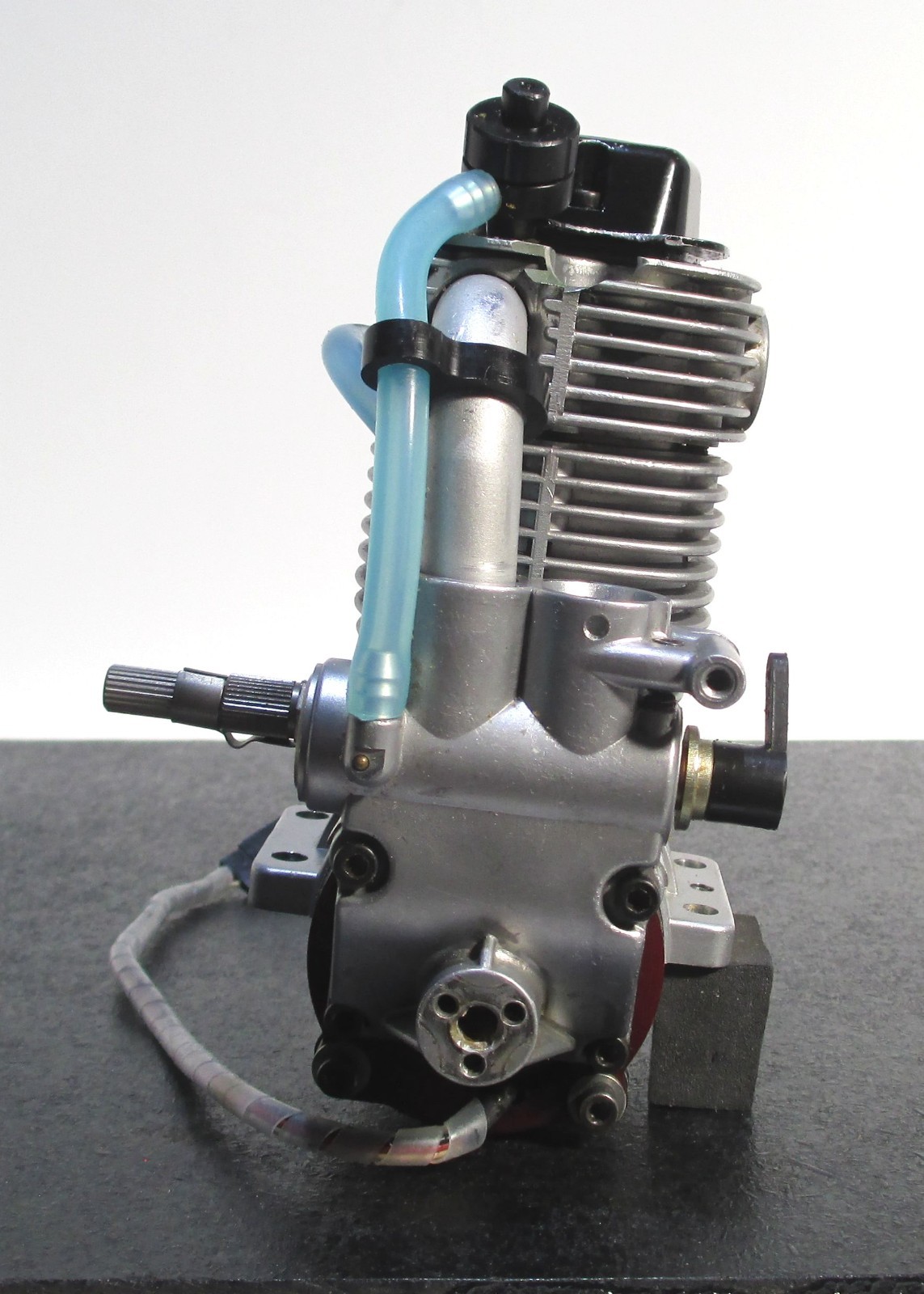 YS DZ170cdi 27.95cc 4-Stroke Glow Engine with CDi Unit and Super Mount, Used