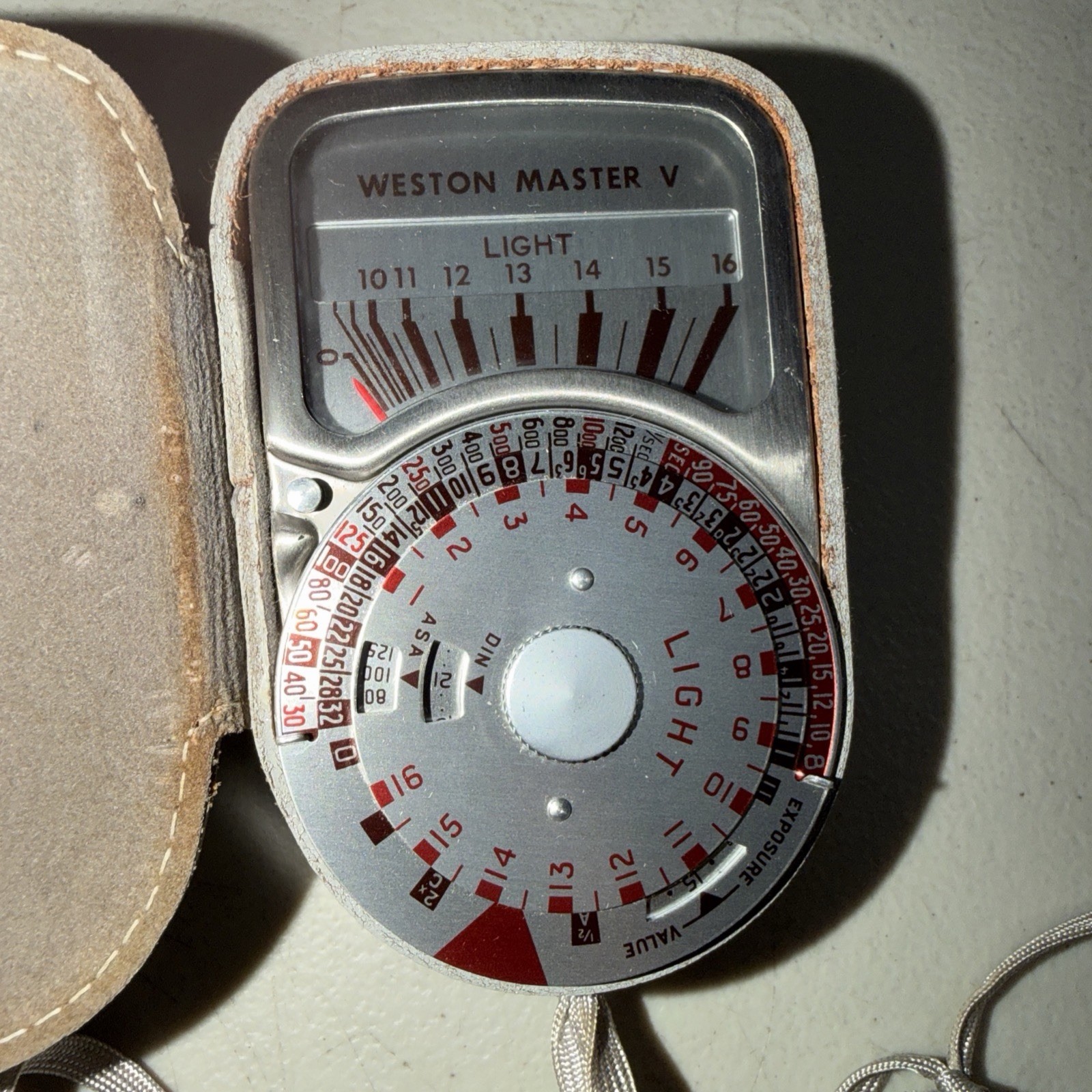 WESTON MASTER 5 INSTRUMENT UNIVERSAL EXPOSURE METER MODEL 748
